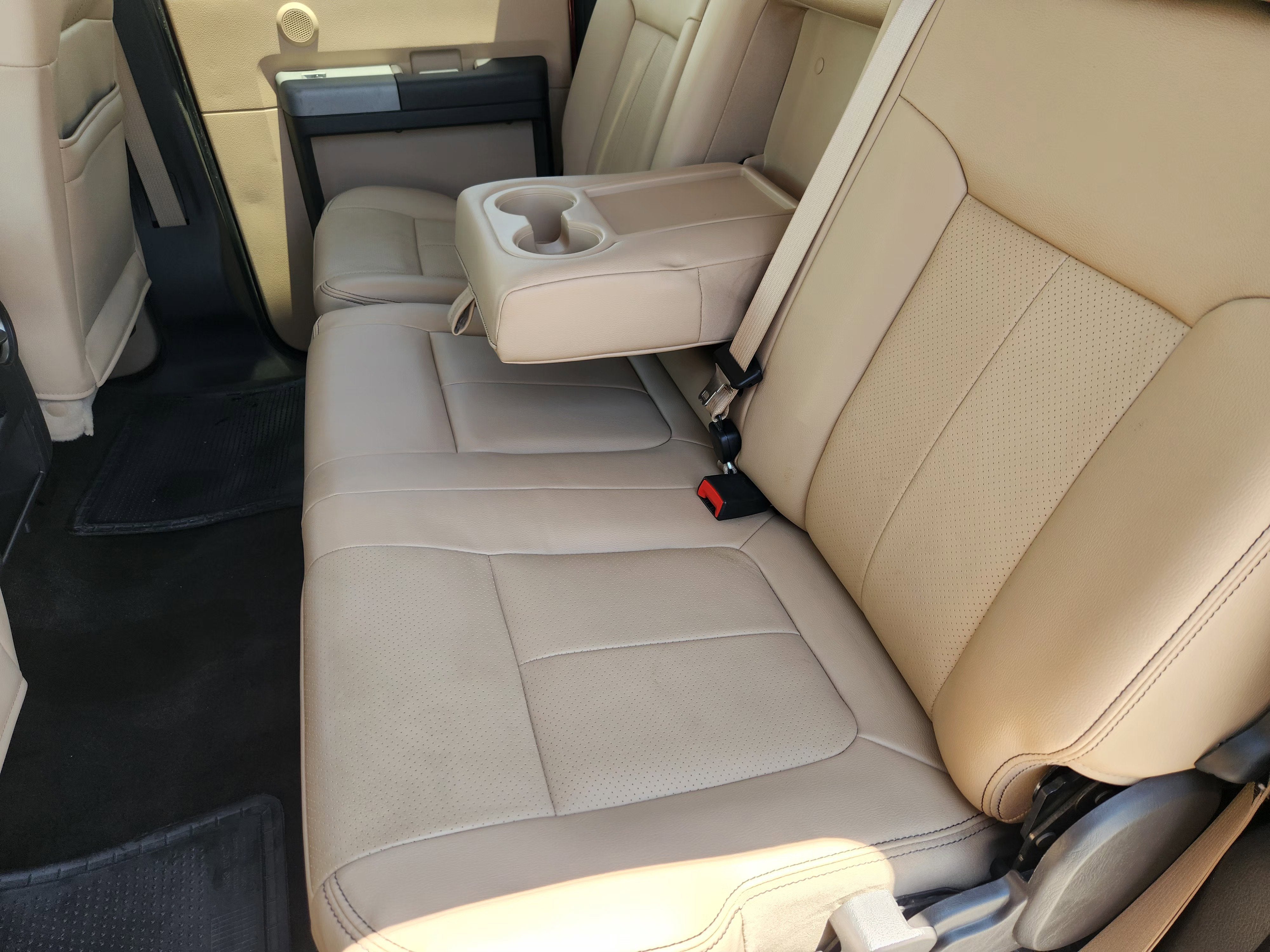 2016 Ford Super Duty F-250 SRW Lariat