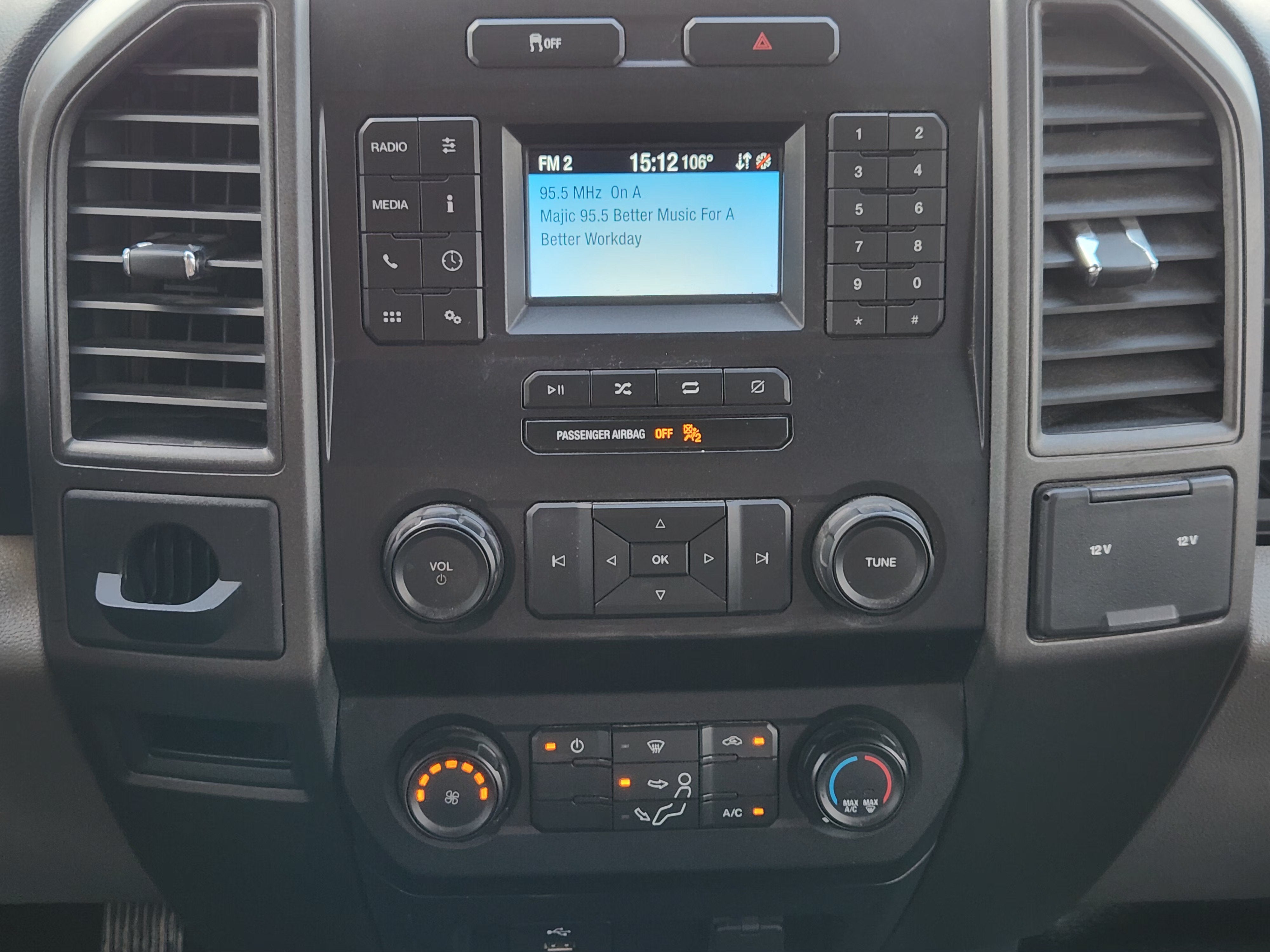 2022 Ford Super Duty F-350 SRW XL