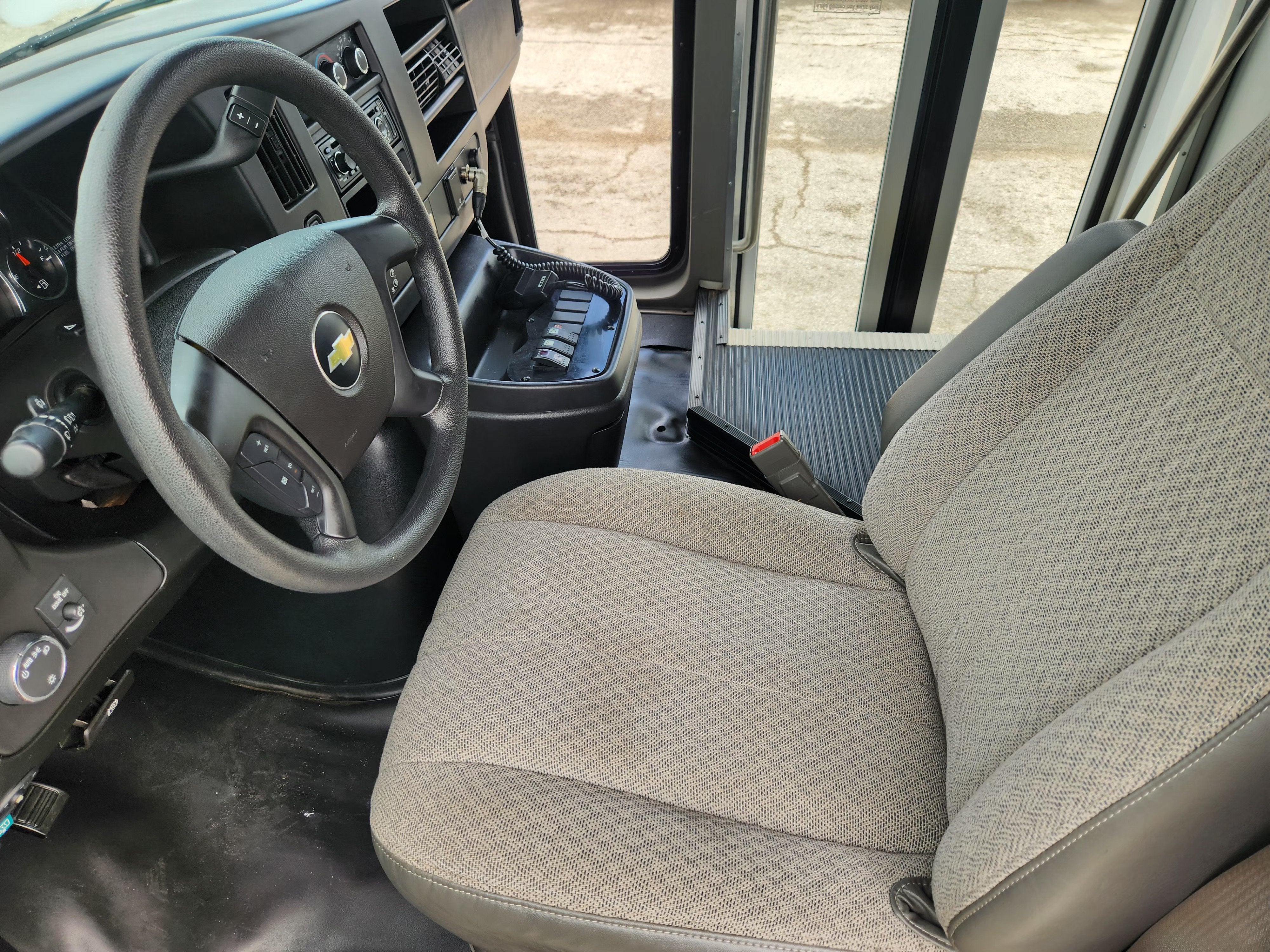 2016 Chevrolet Express Cutaway 3500 Diesel