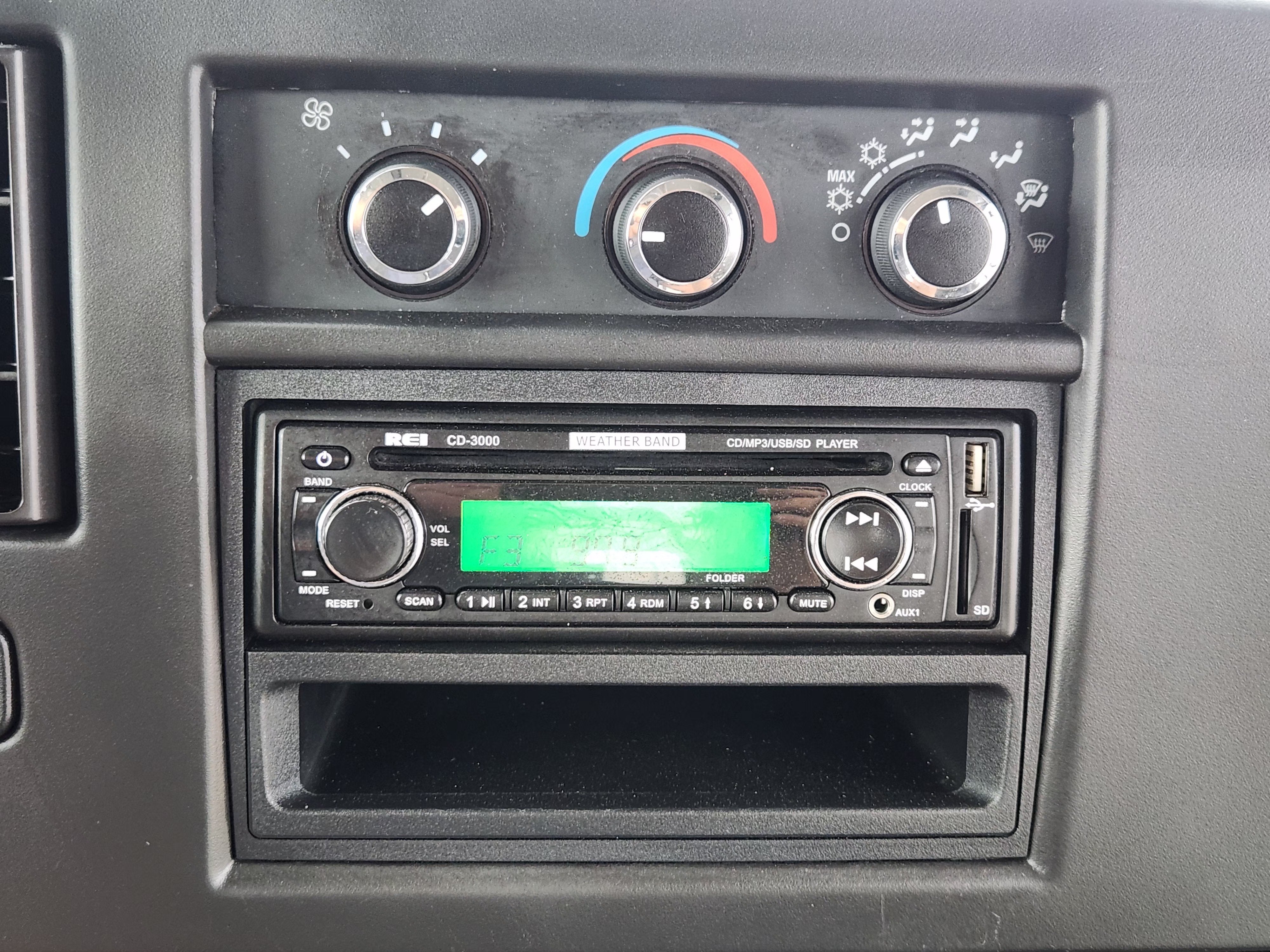 2016 Chevrolet Express Cutaway 3500 Diesel