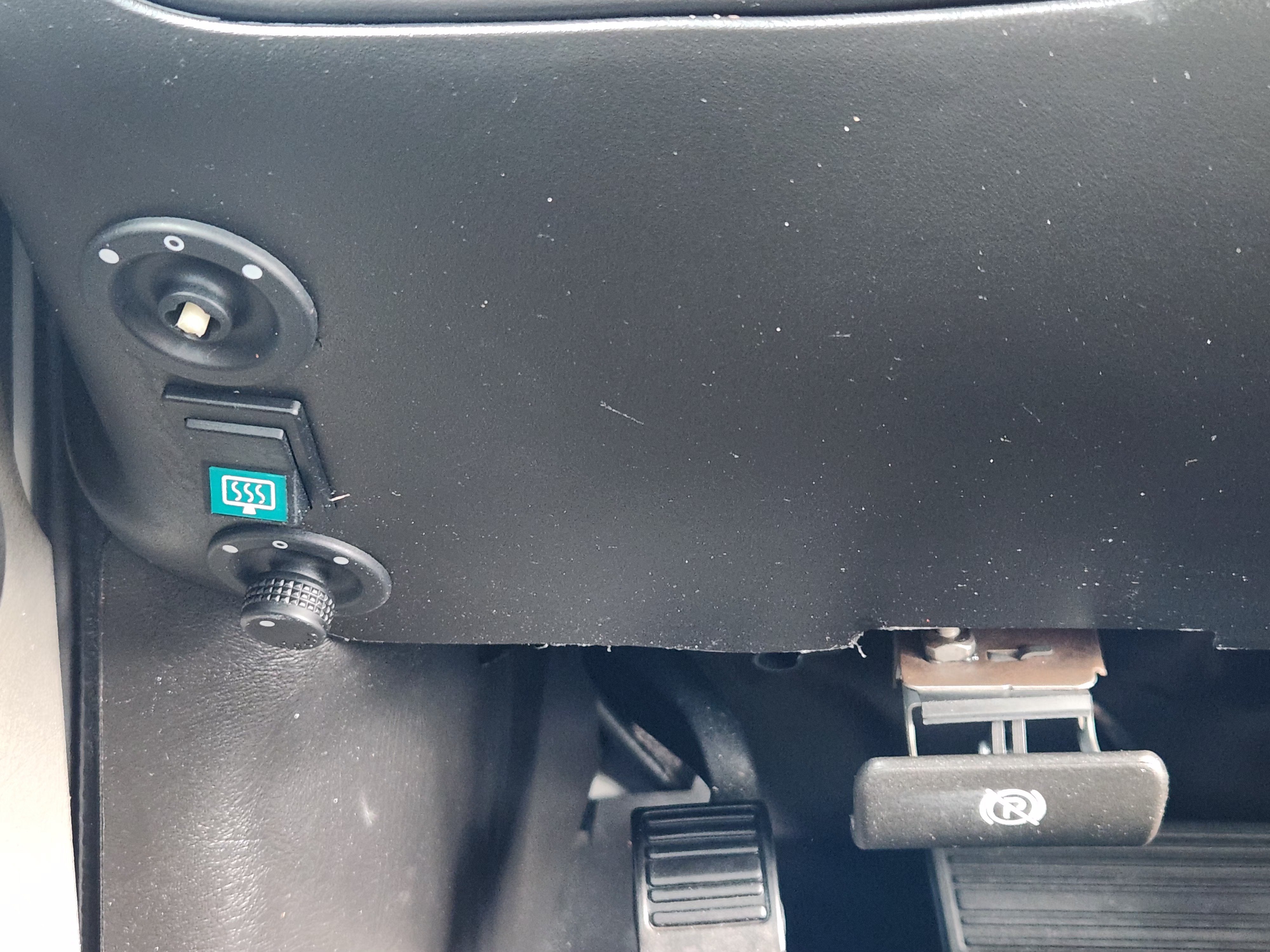 2016 Chevrolet Express Cutaway 3500 Diesel