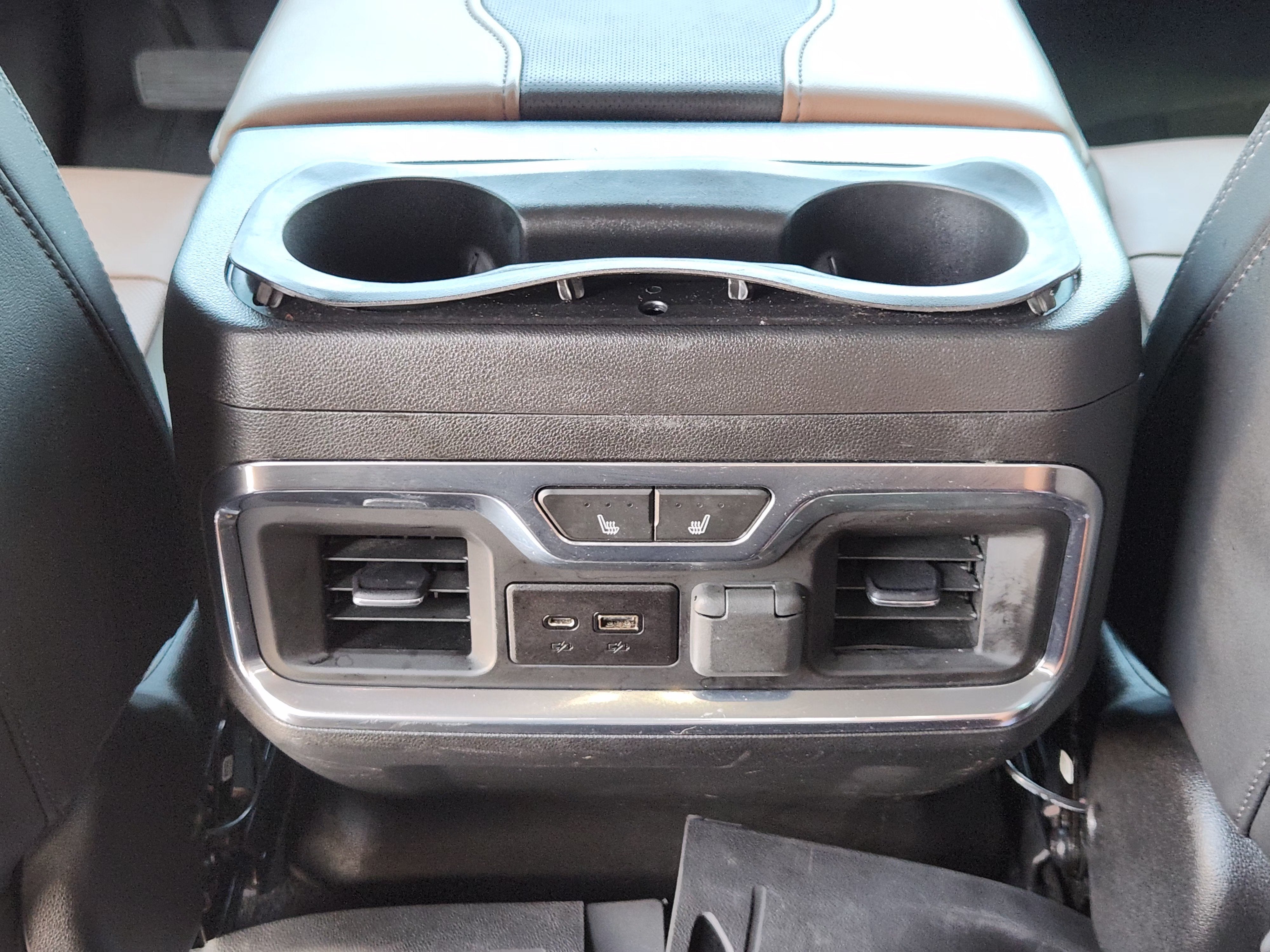 2023 Chevrolet Silverado 3500 HD High Country