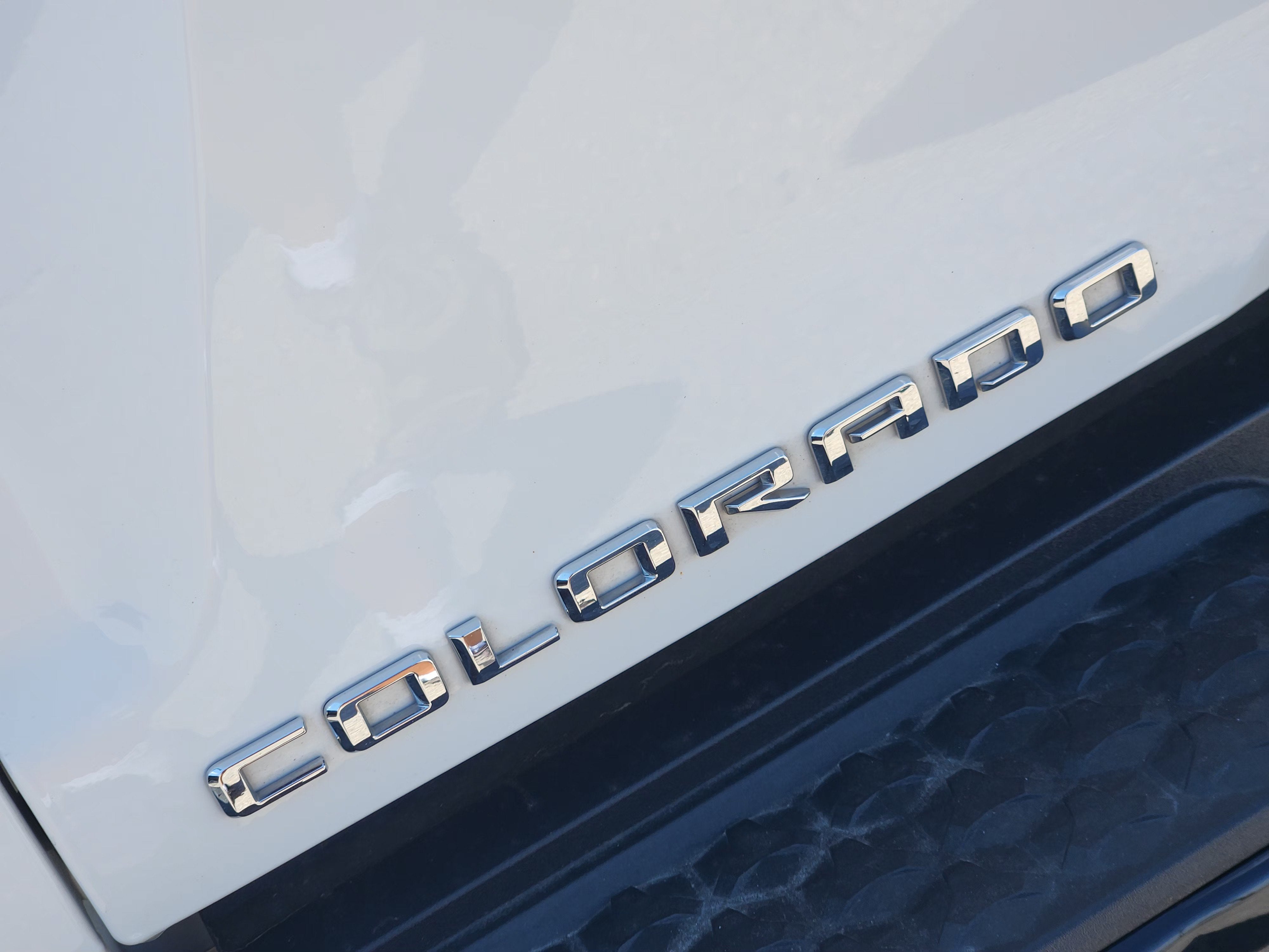 2025 Chevrolet Colorado WT/LT
