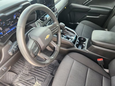 2025 Chevrolet Colorado WT/LT