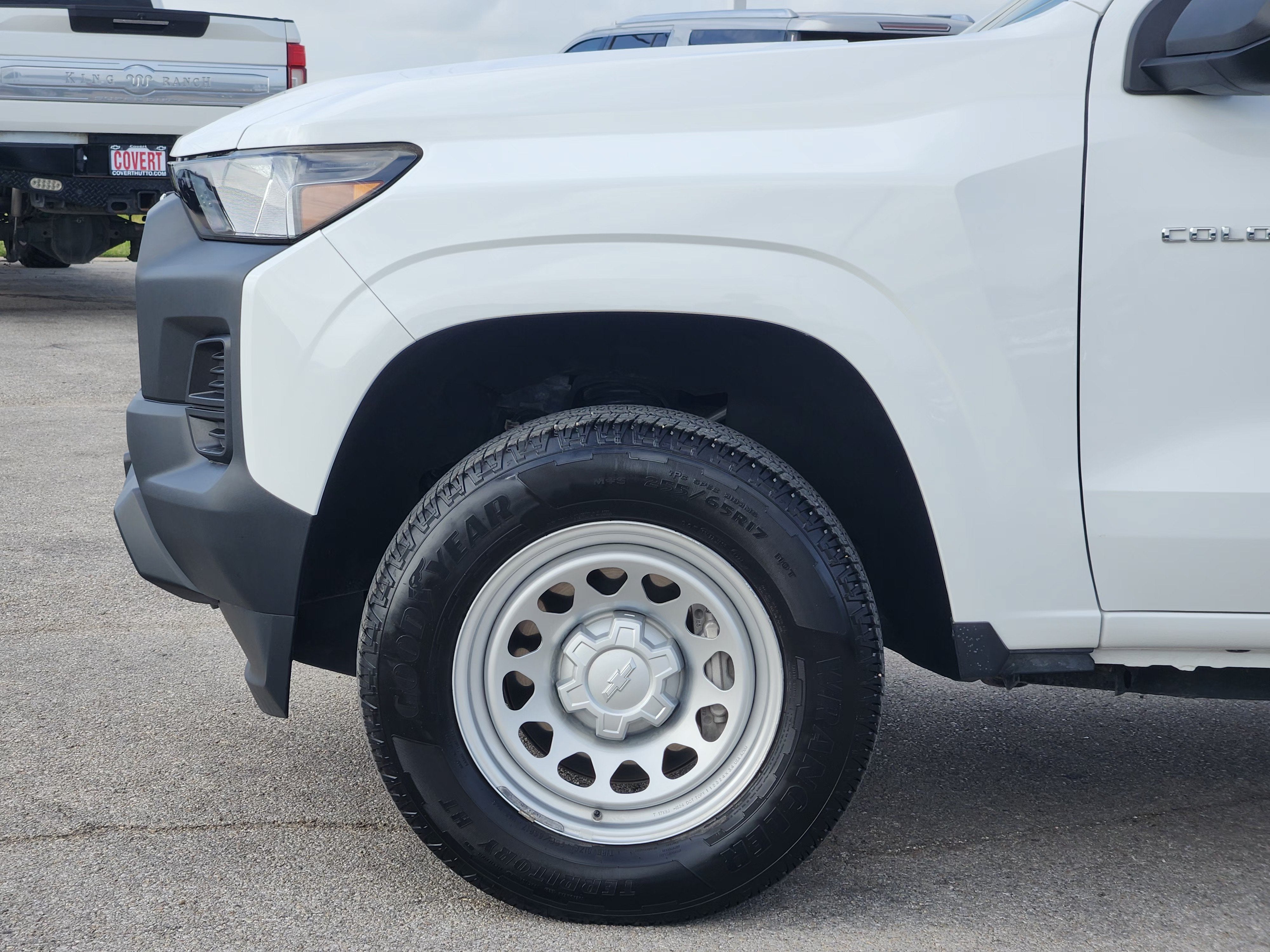 2025 Chevrolet Colorado WT/LT