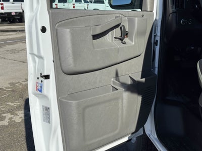 2026 Chevrolet Express Cargo 1WT