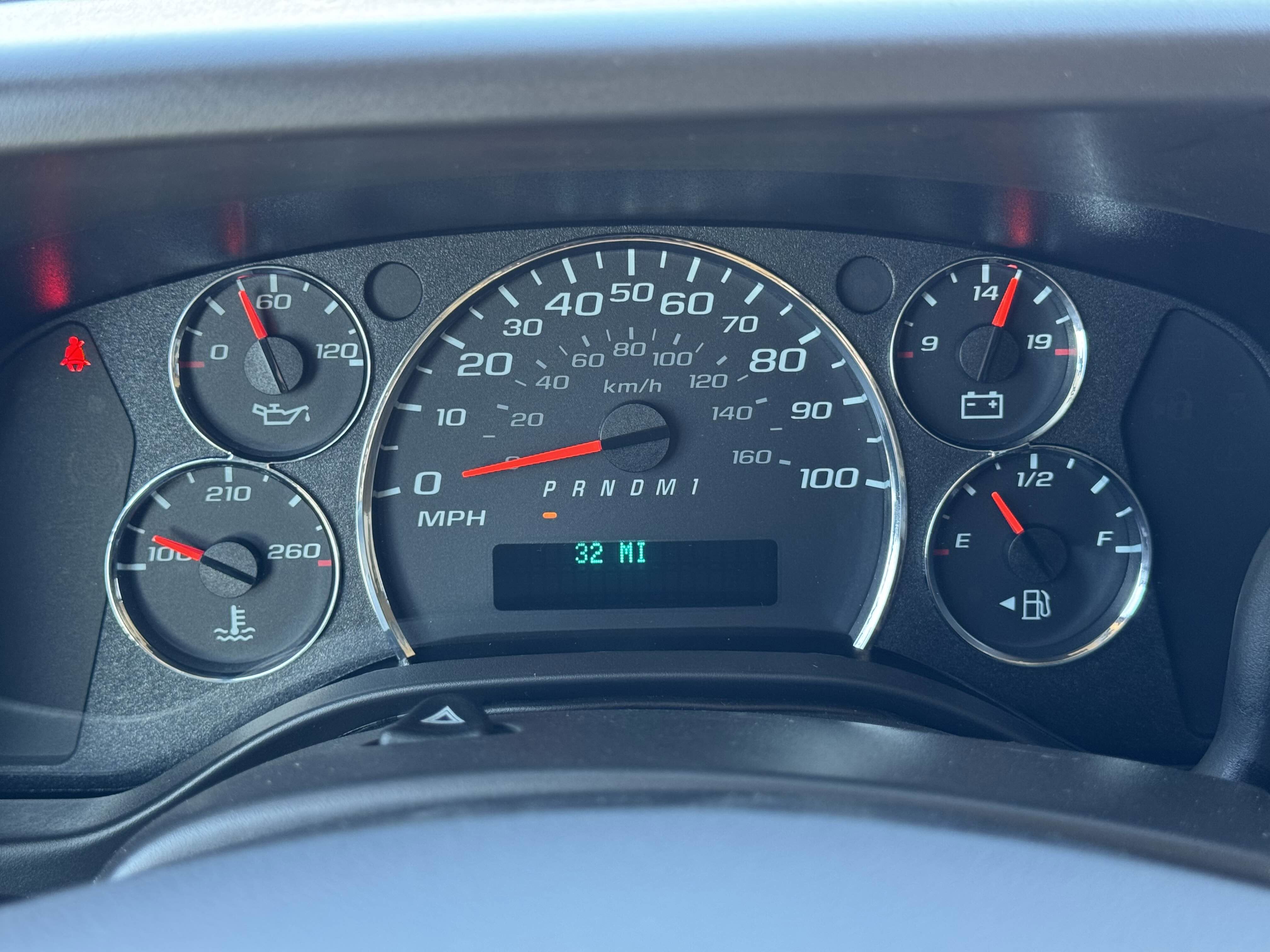2026 Chevrolet Express Cargo 1WT