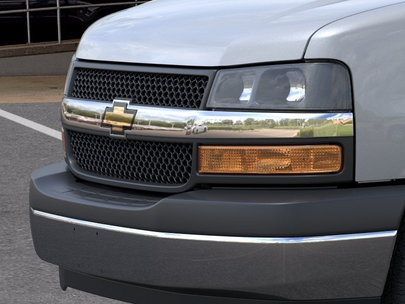 2027 Chevrolet Express Cargo 1WT