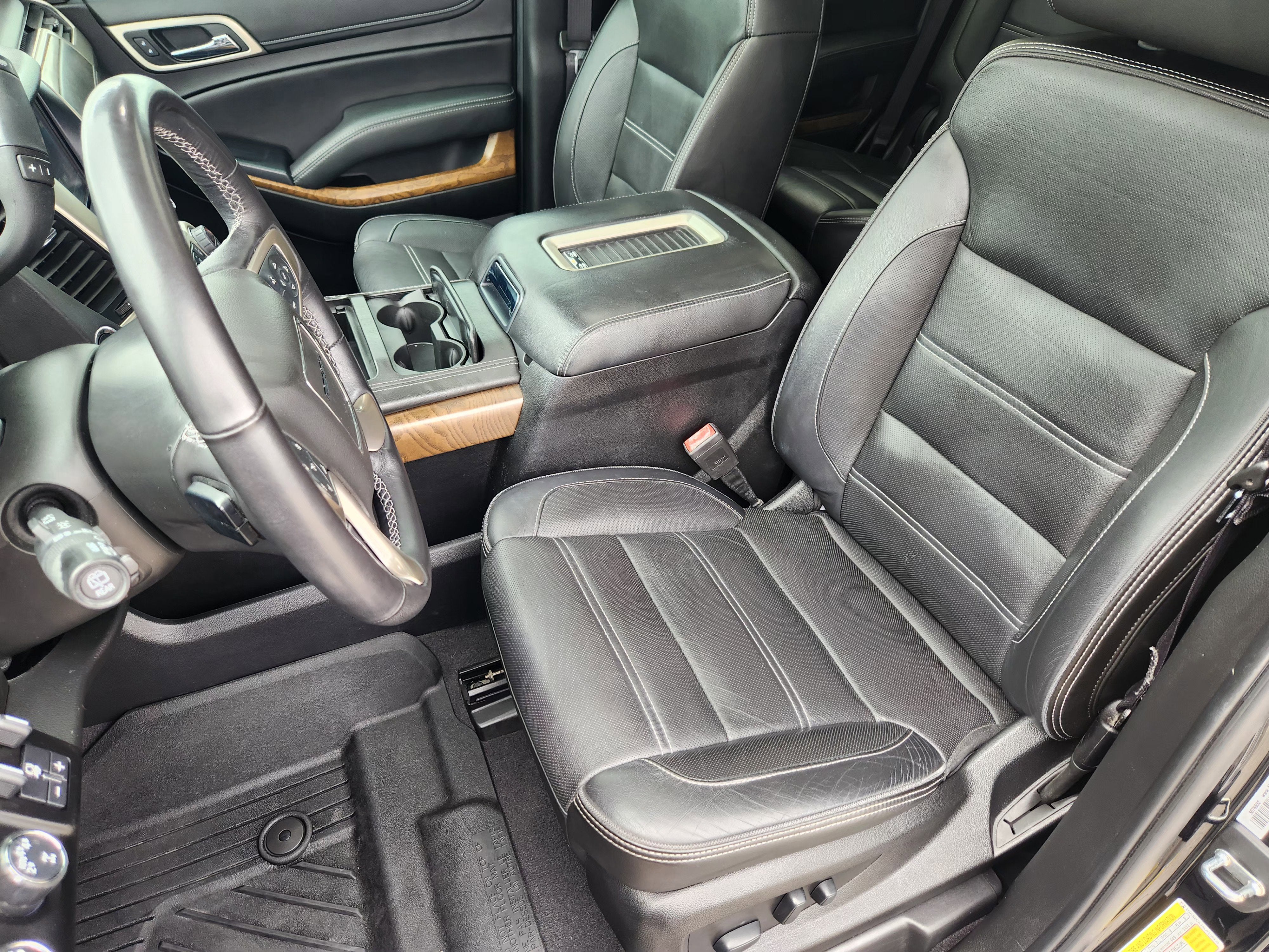 2020 GMC Yukon Denali