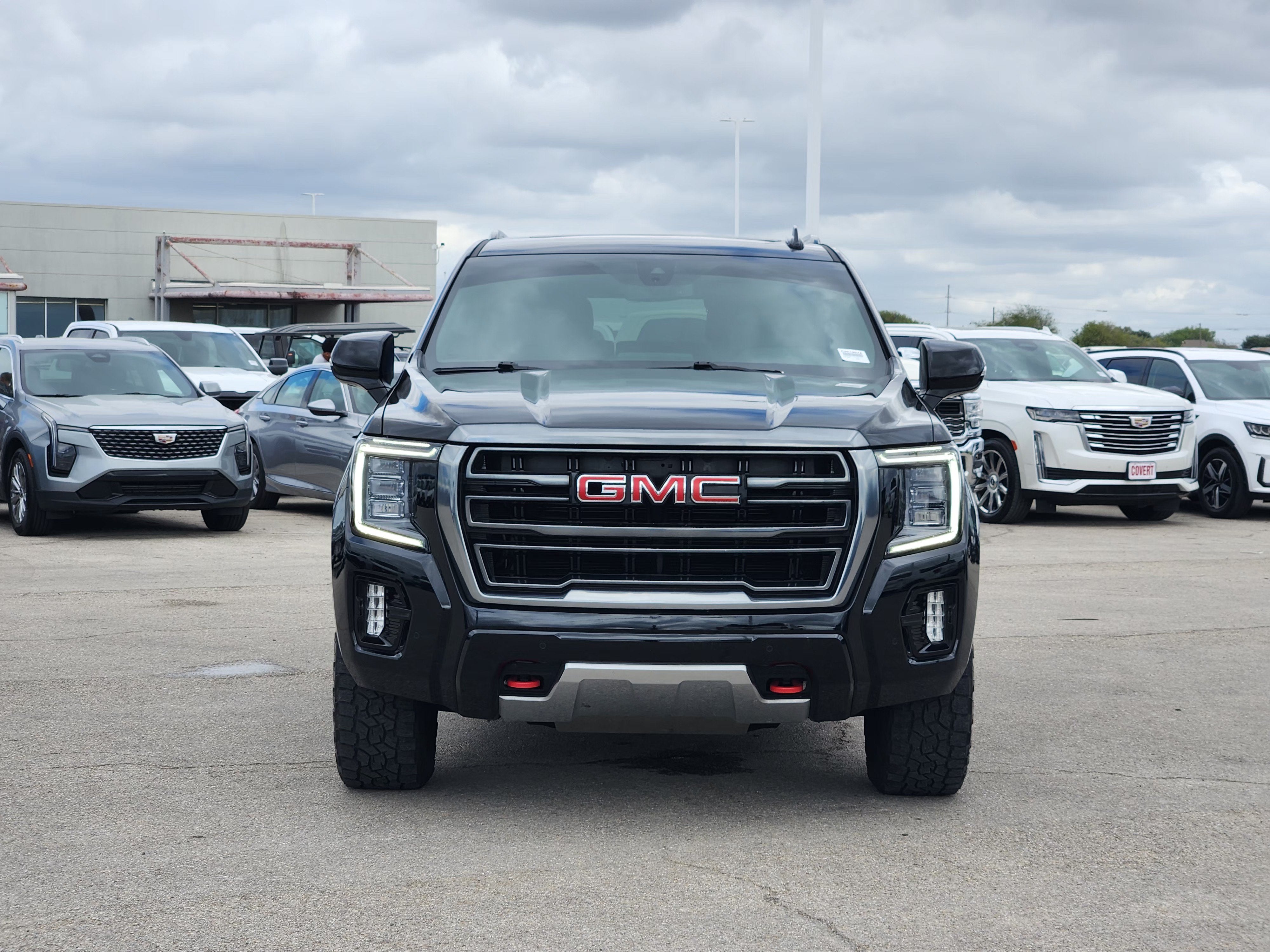 2022 GMC Yukon AT4