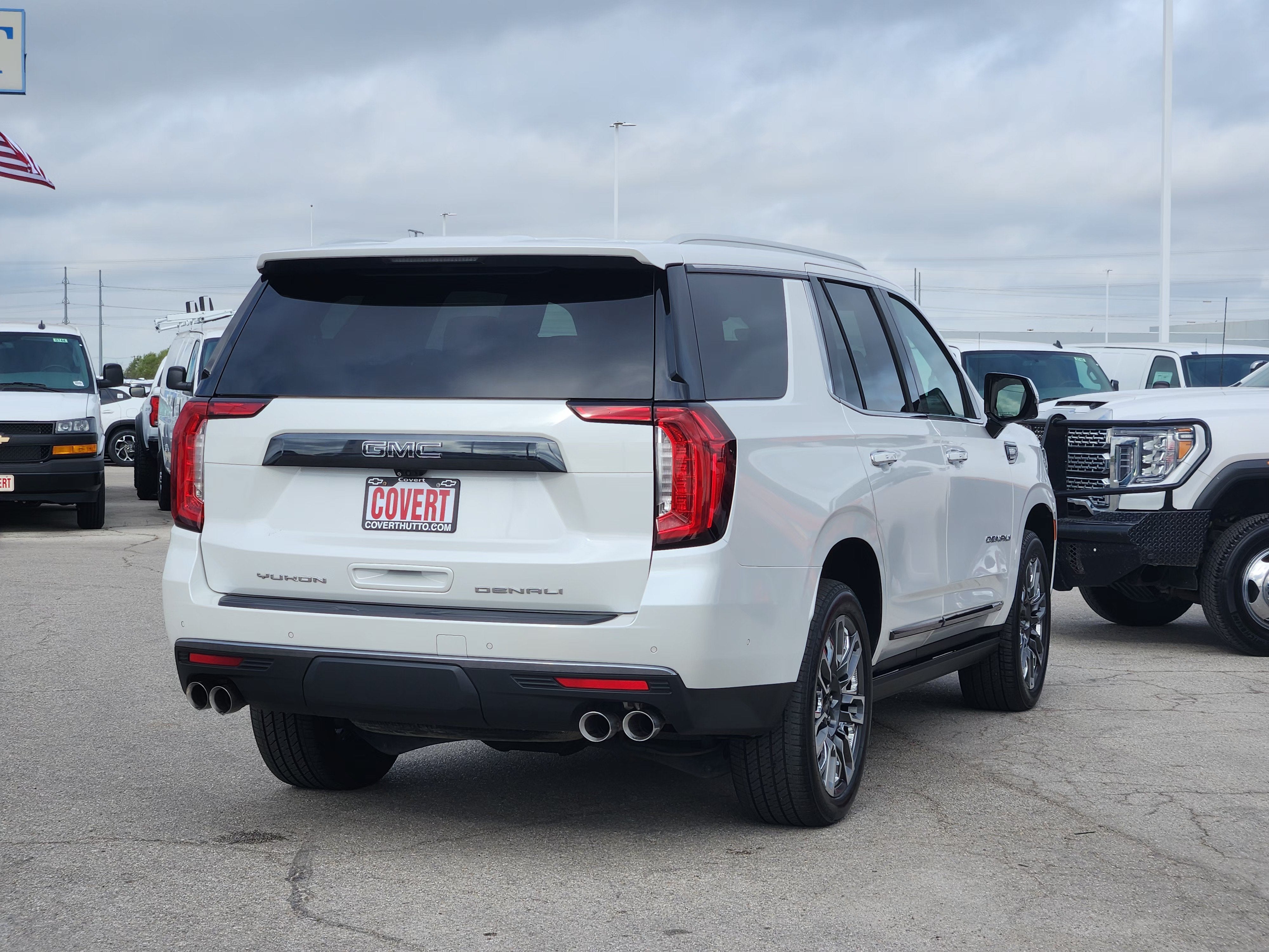 2023 GMC Yukon Denali Ultimate