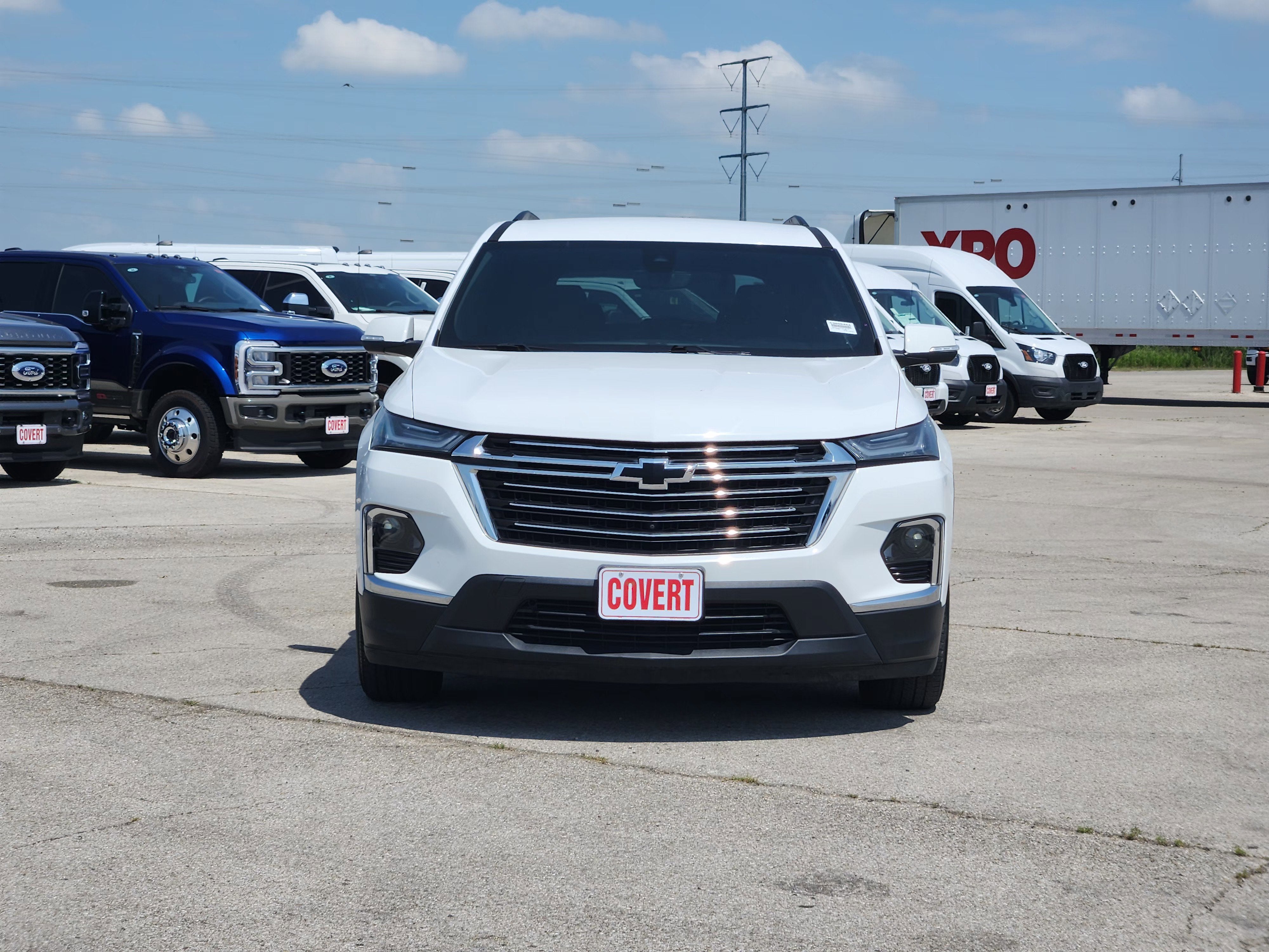 2022 Chevrolet Traverse LT Cloth