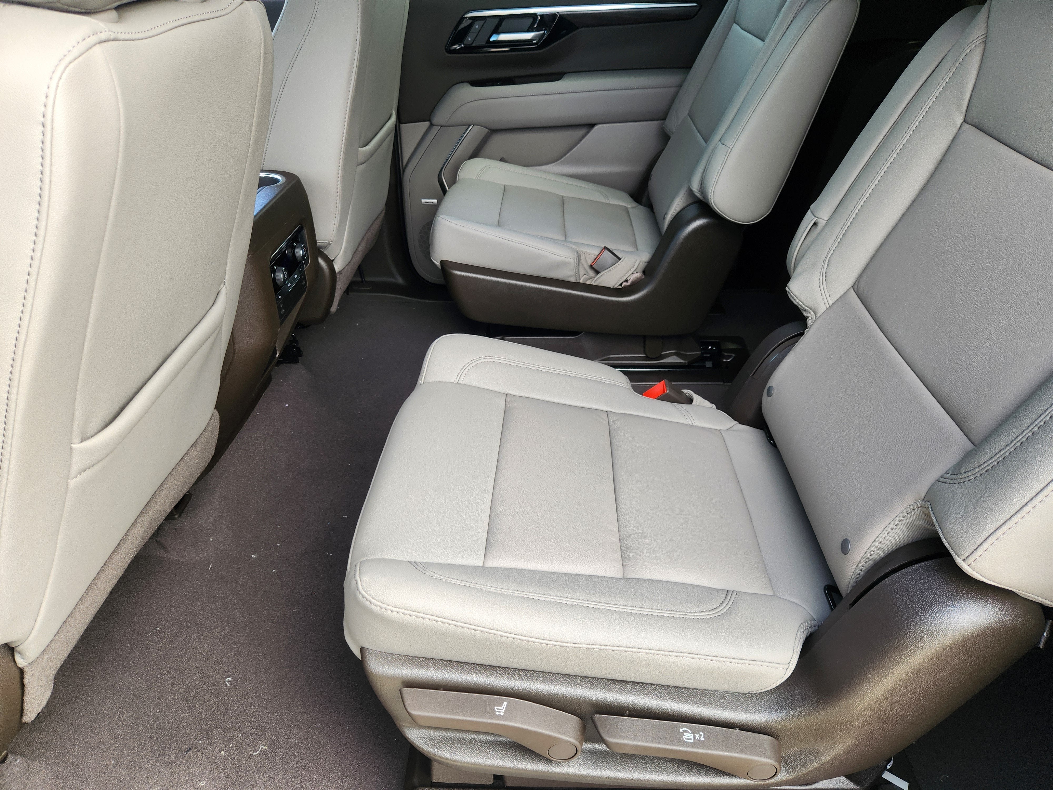 2027 Chevrolet Suburban Z71