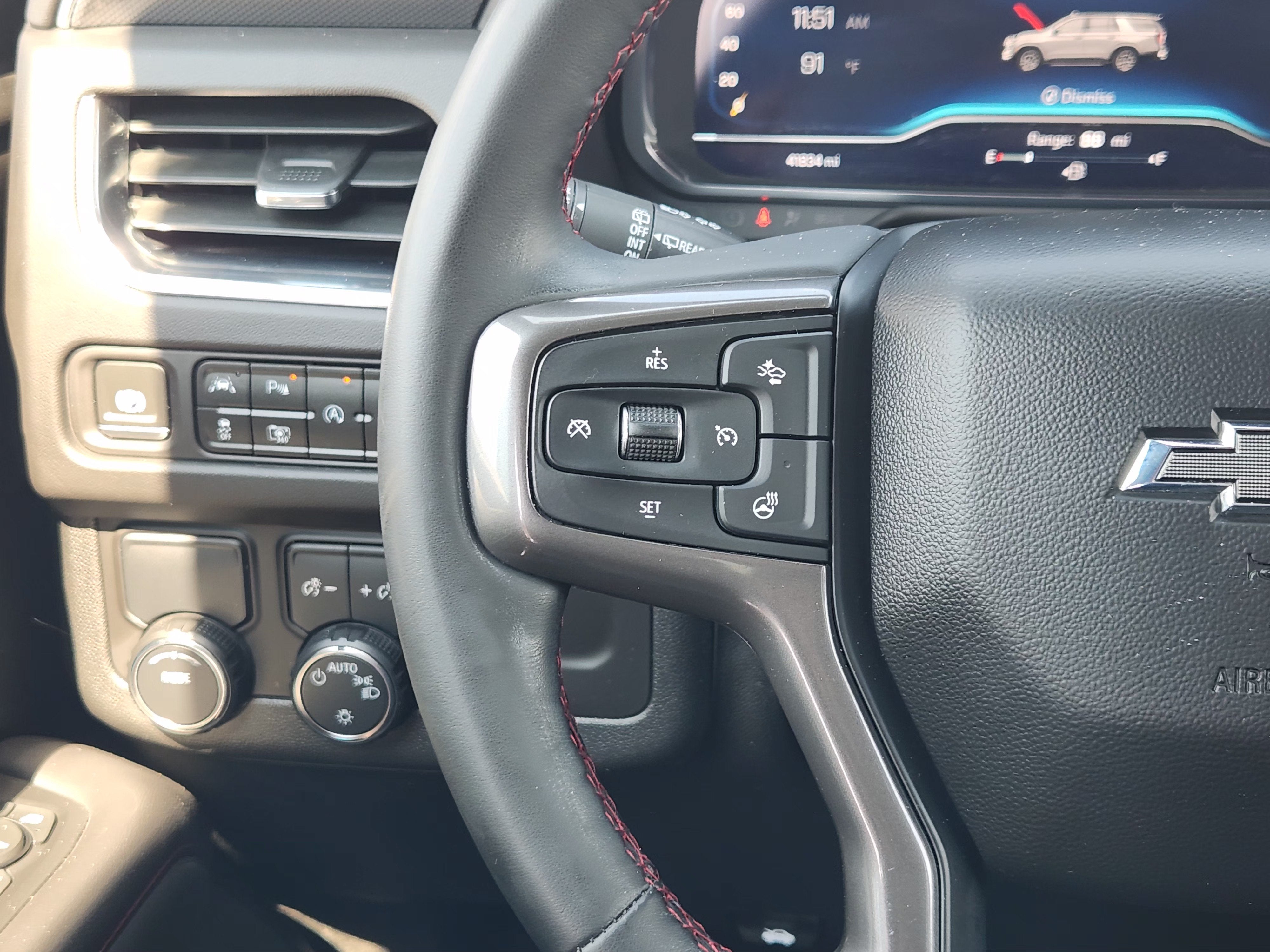 2024 Chevrolet Suburban RST