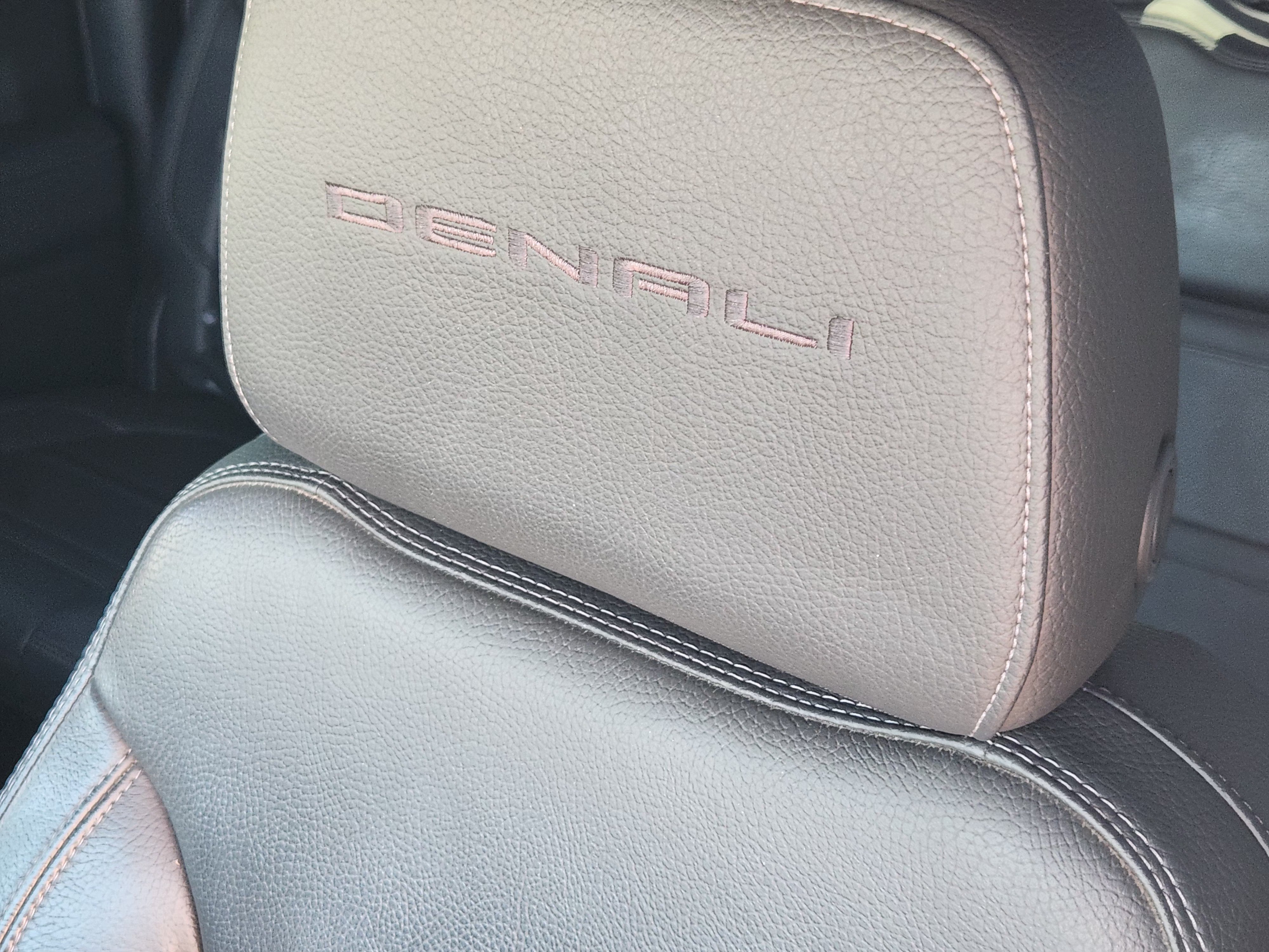 2022 GMC Sierra 3500 HD Denali