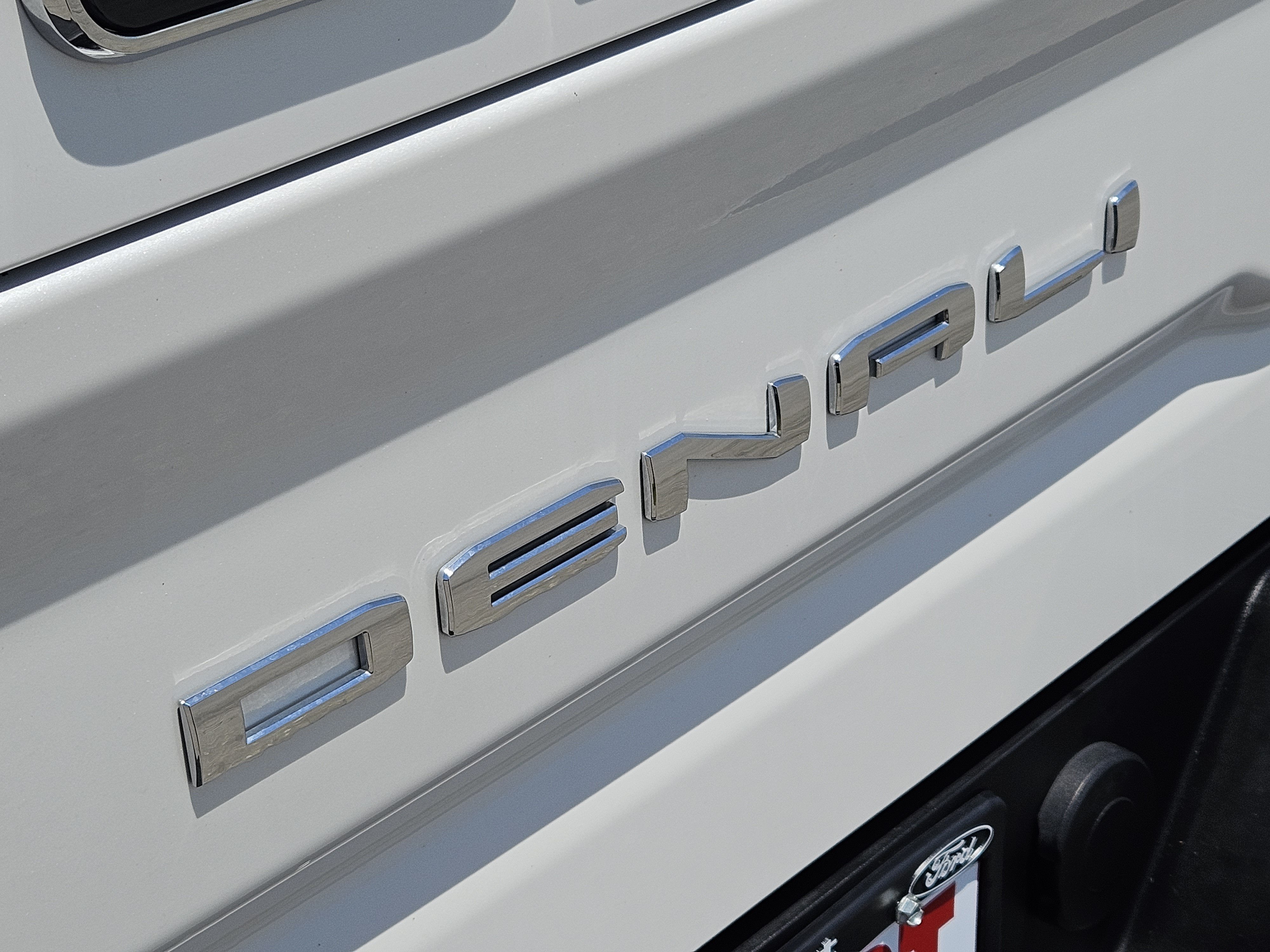 2024 GMC Sierra 2500 HD Denali Ultimate