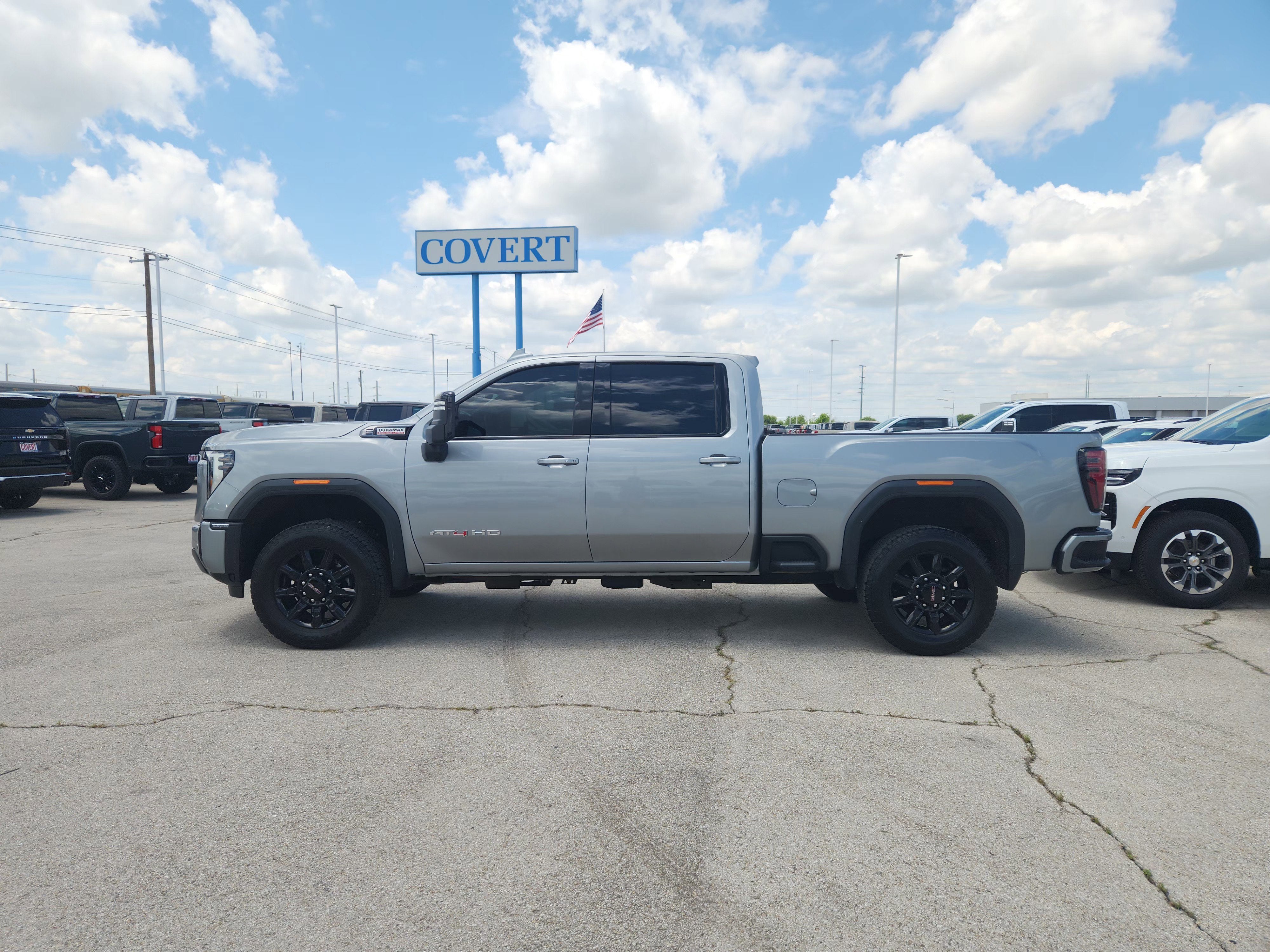 2025 GMC Sierra 2500 HD AT4