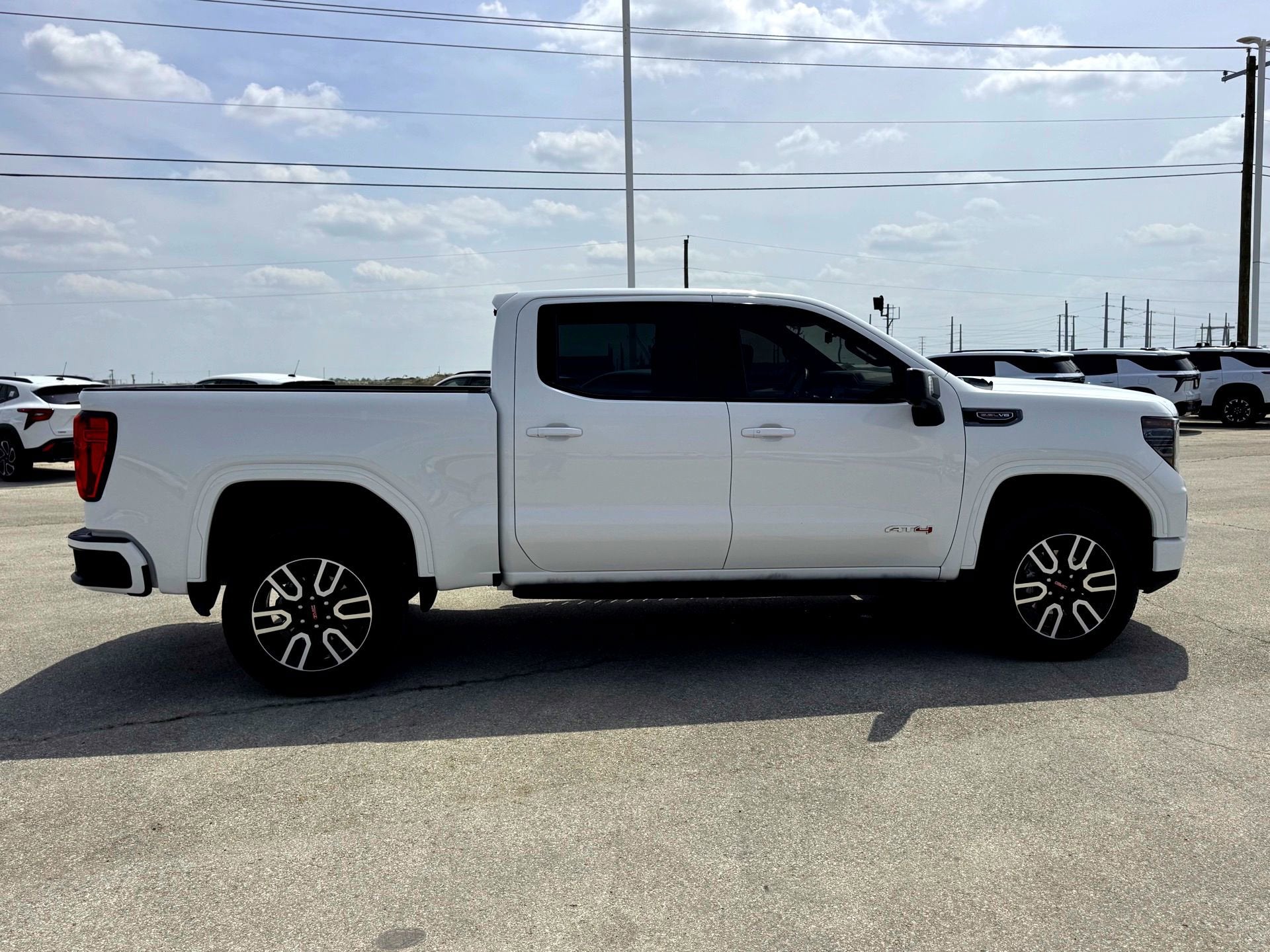 2024 GMC Sierra 1500 AT4