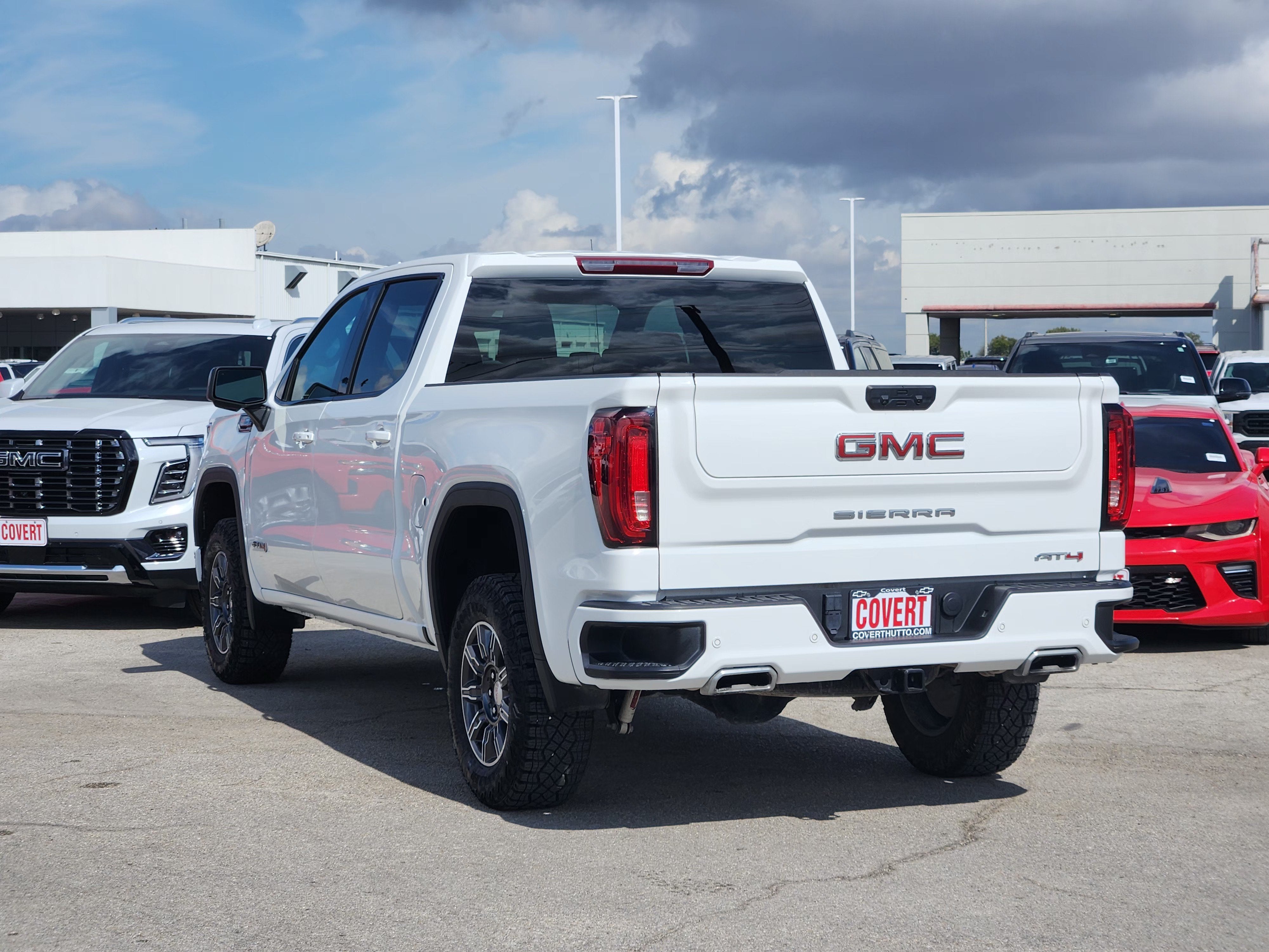 2025 GMC Sierra 1500 AT4