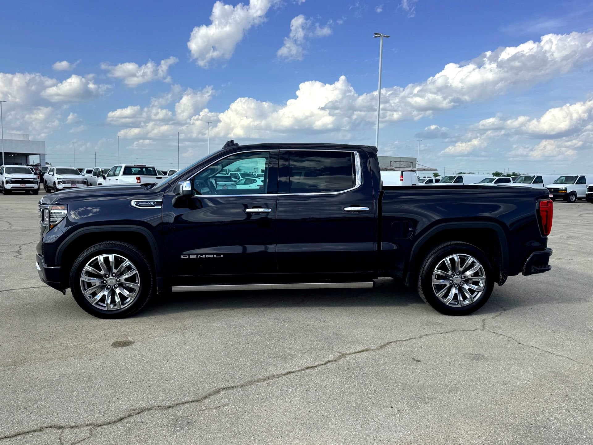 2024 GMC Sierra 1500 Denali Denali - Photo 10
