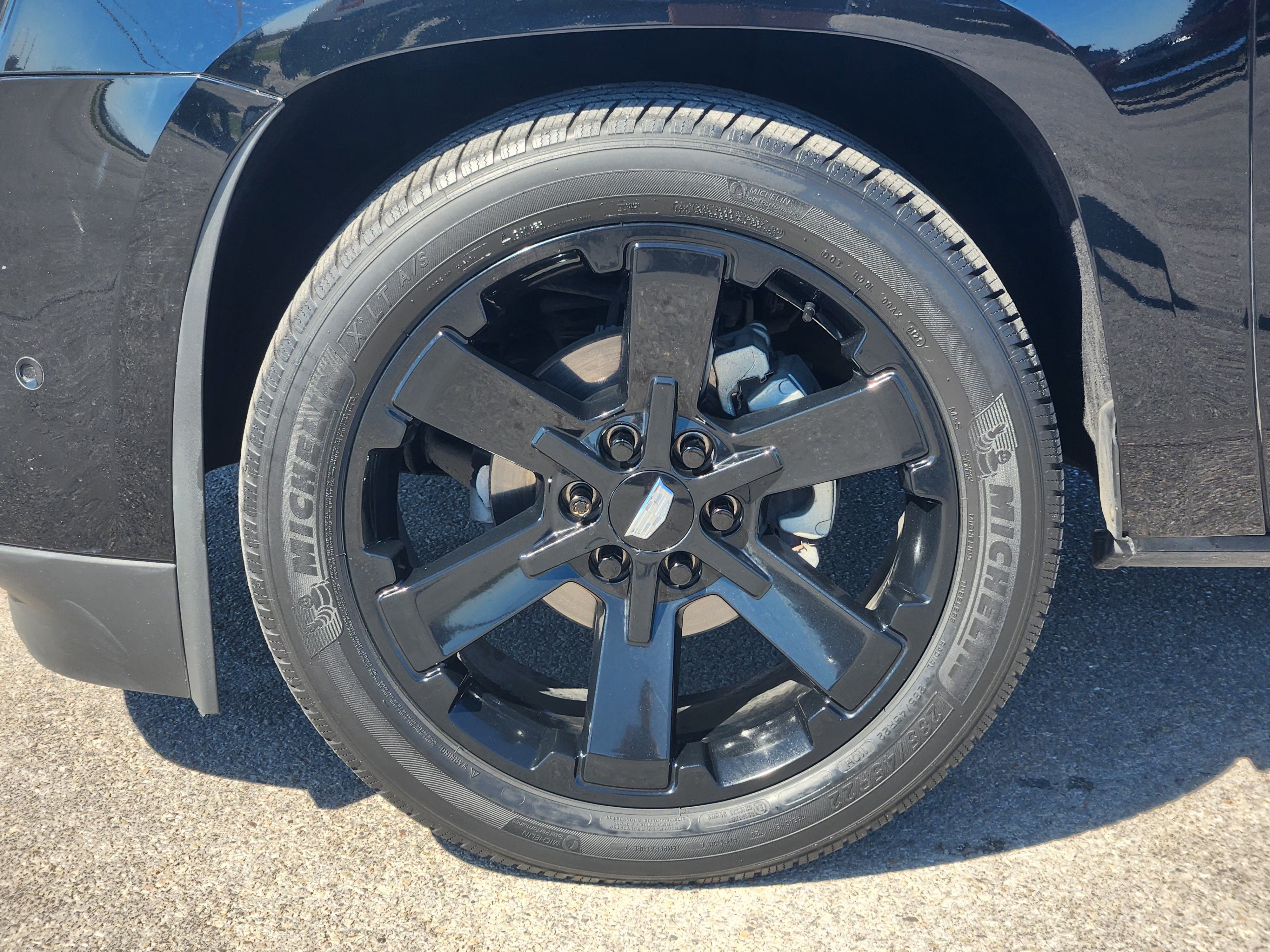 2018 Cadillac Escalade Luxury
