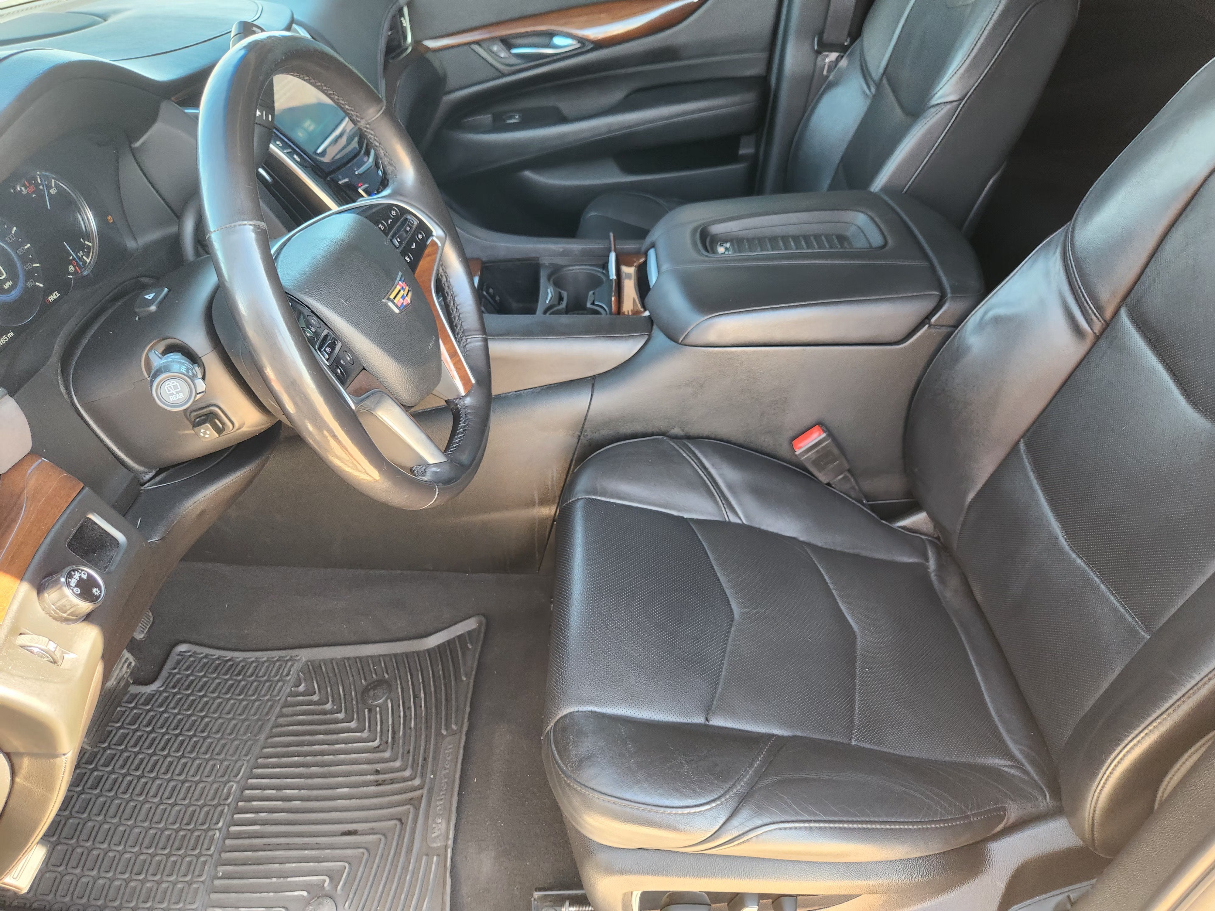 2018 Cadillac Escalade Luxury