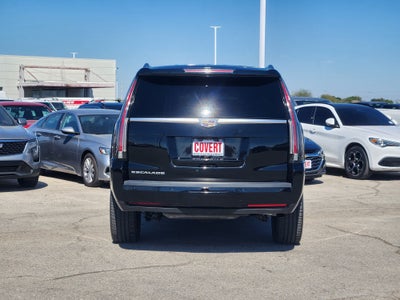 2018 Cadillac Escalade Luxury