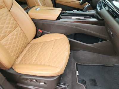 2023 Cadillac Escalade ESV 4WD Sport