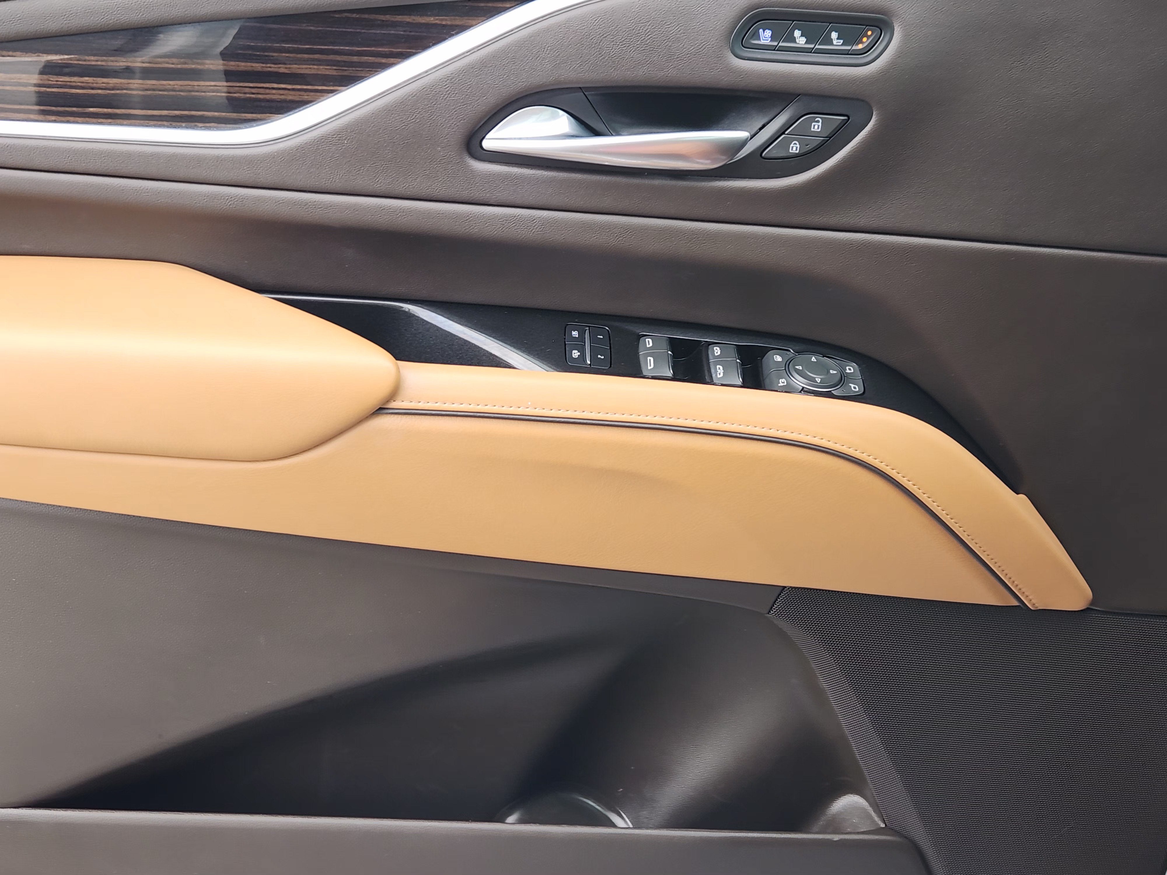 2023 Cadillac Escalade ESV 4WD Sport