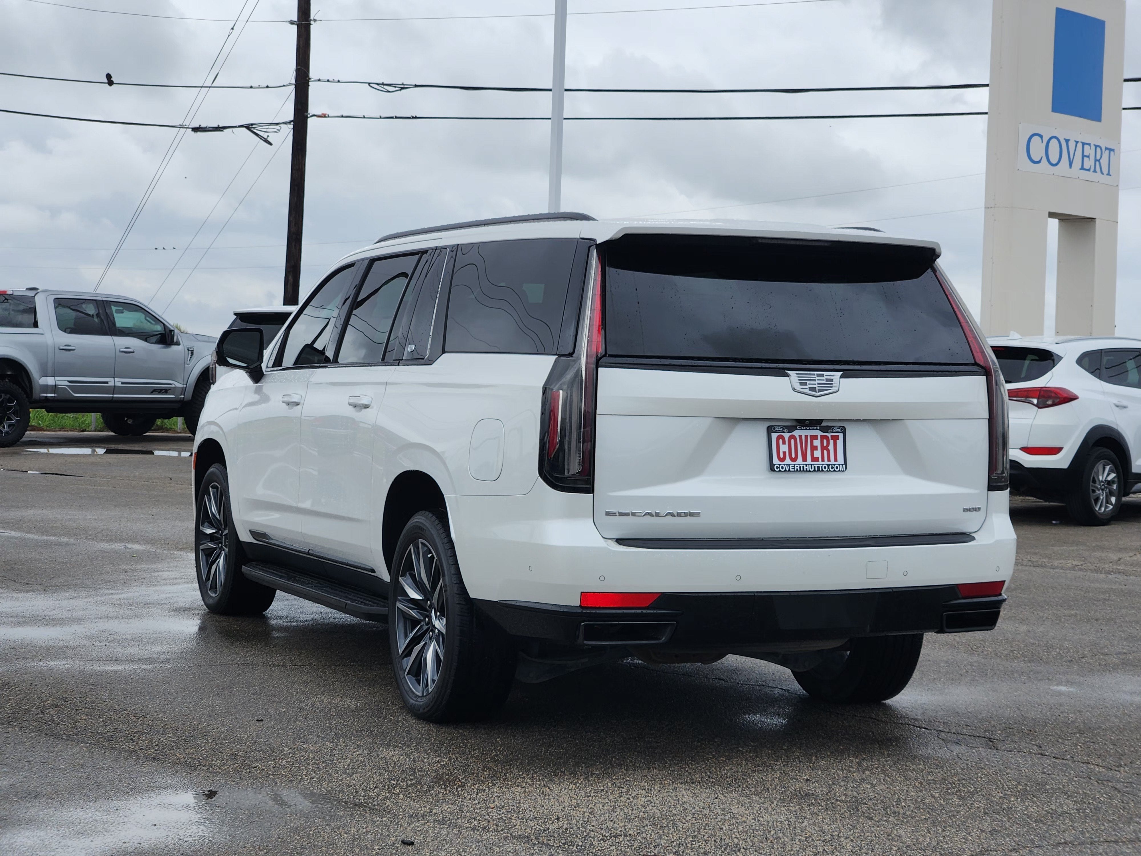 2023 Cadillac Escalade ESV 4WD Sport