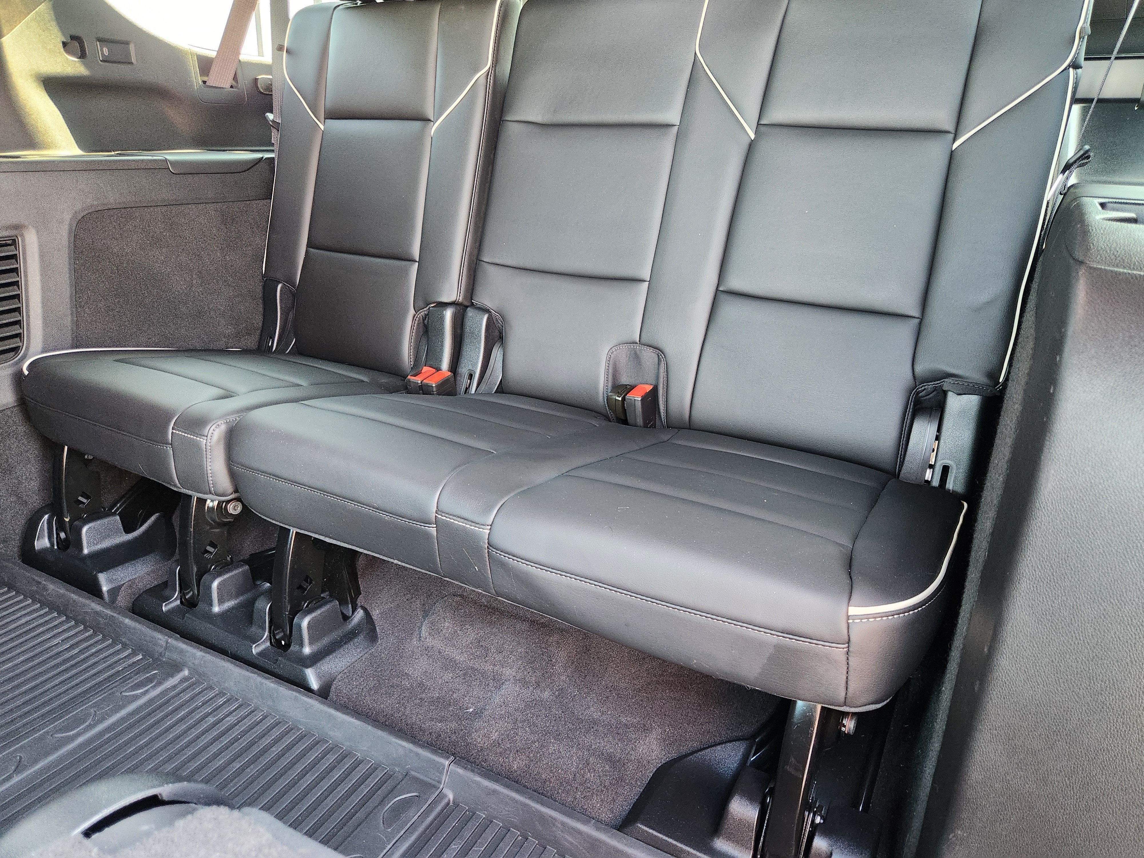 2023 Cadillac Escalade ESV 4WD Sport