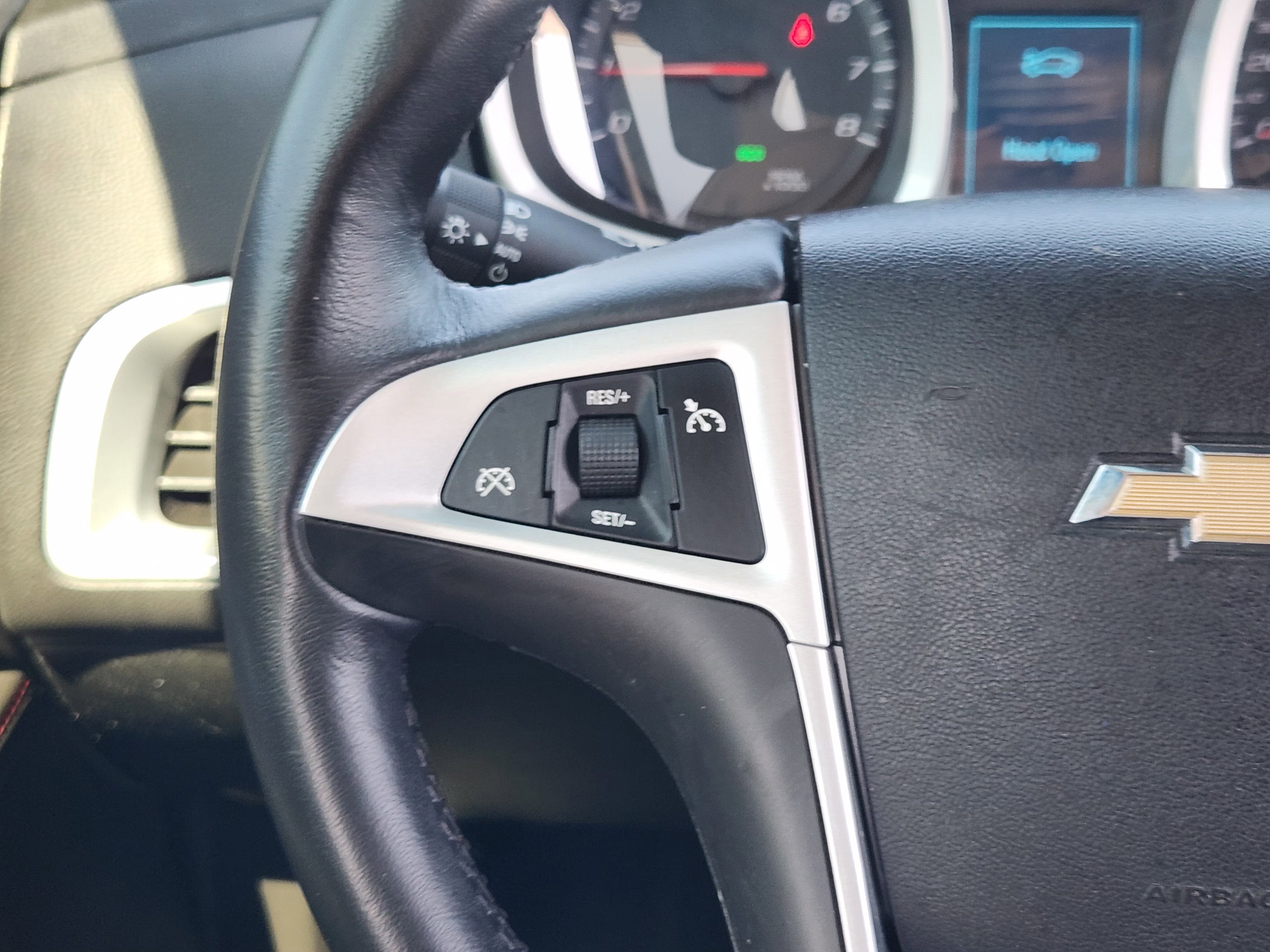 2011 Chevrolet Equinox LT w/1LT