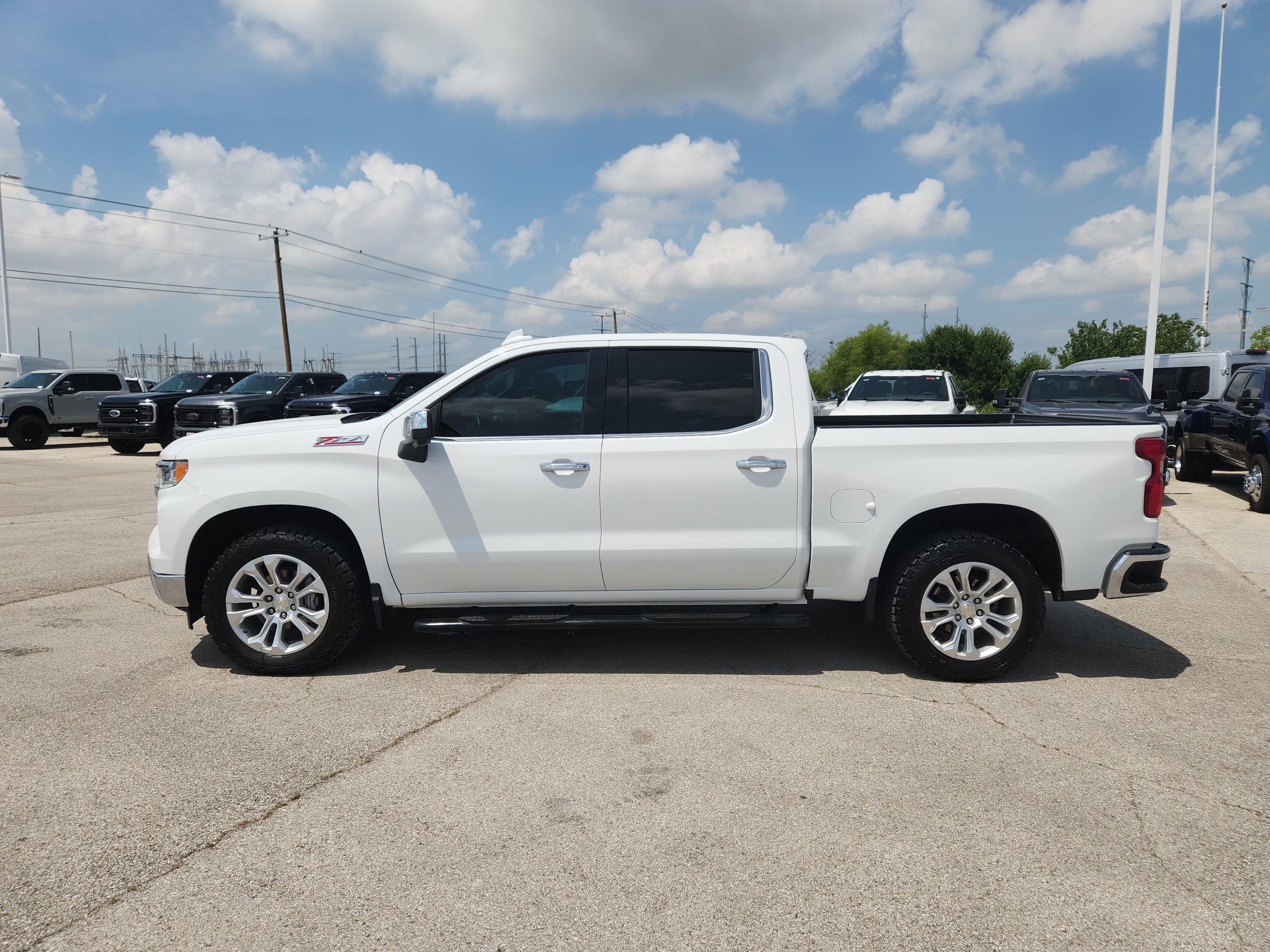 2023 Chevrolet Silverado 1500 LTZ