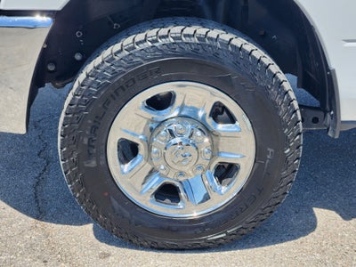 2023 RAM 2500 Tradesman Crew Cab 4x4 6'4" Box