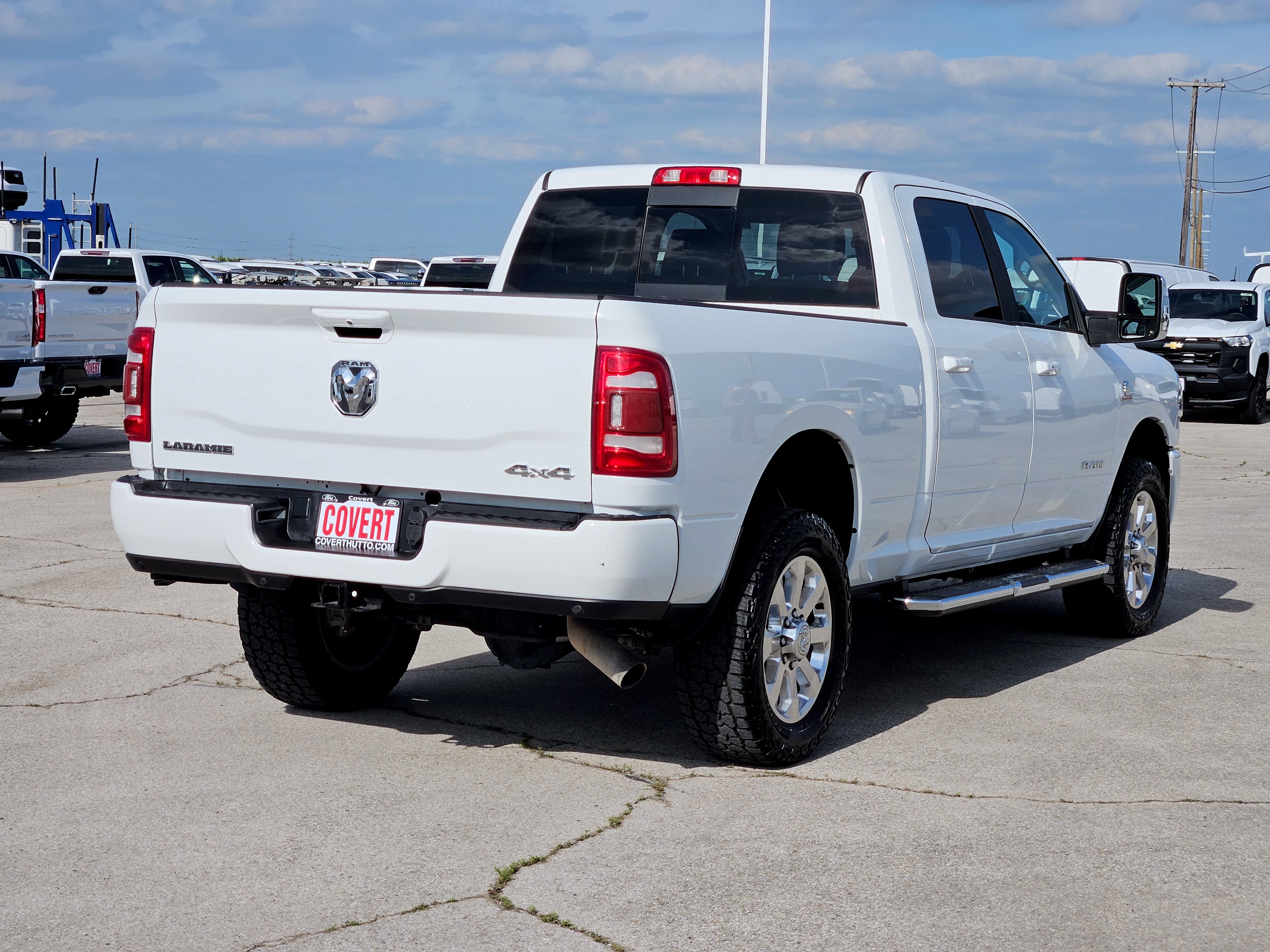 2023 RAM 2500 Laramie Crew Cab 4x4 6'4" Box