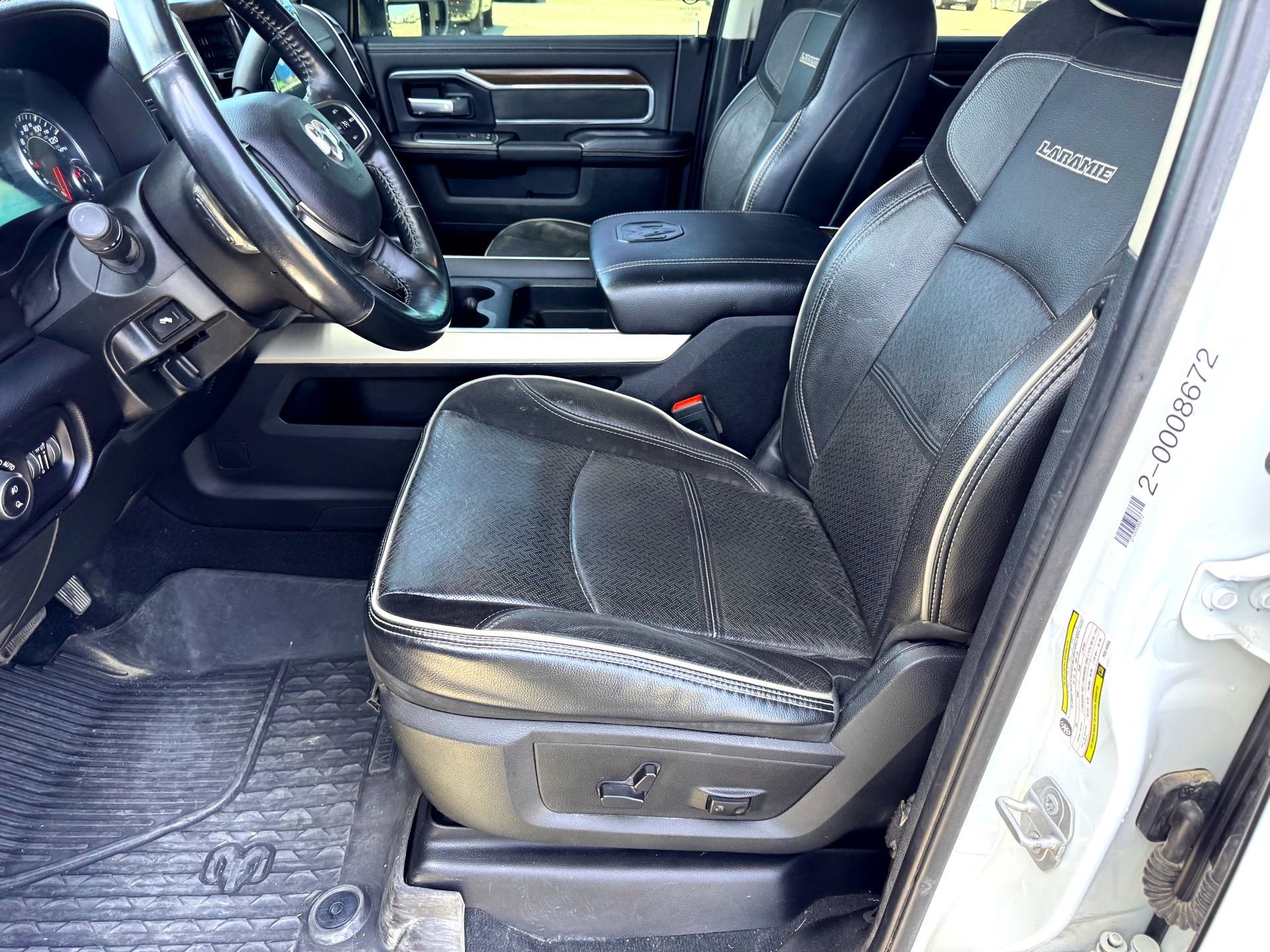 2023 RAM 2500 Laramie Crew Cab 4x4 6'4" Box