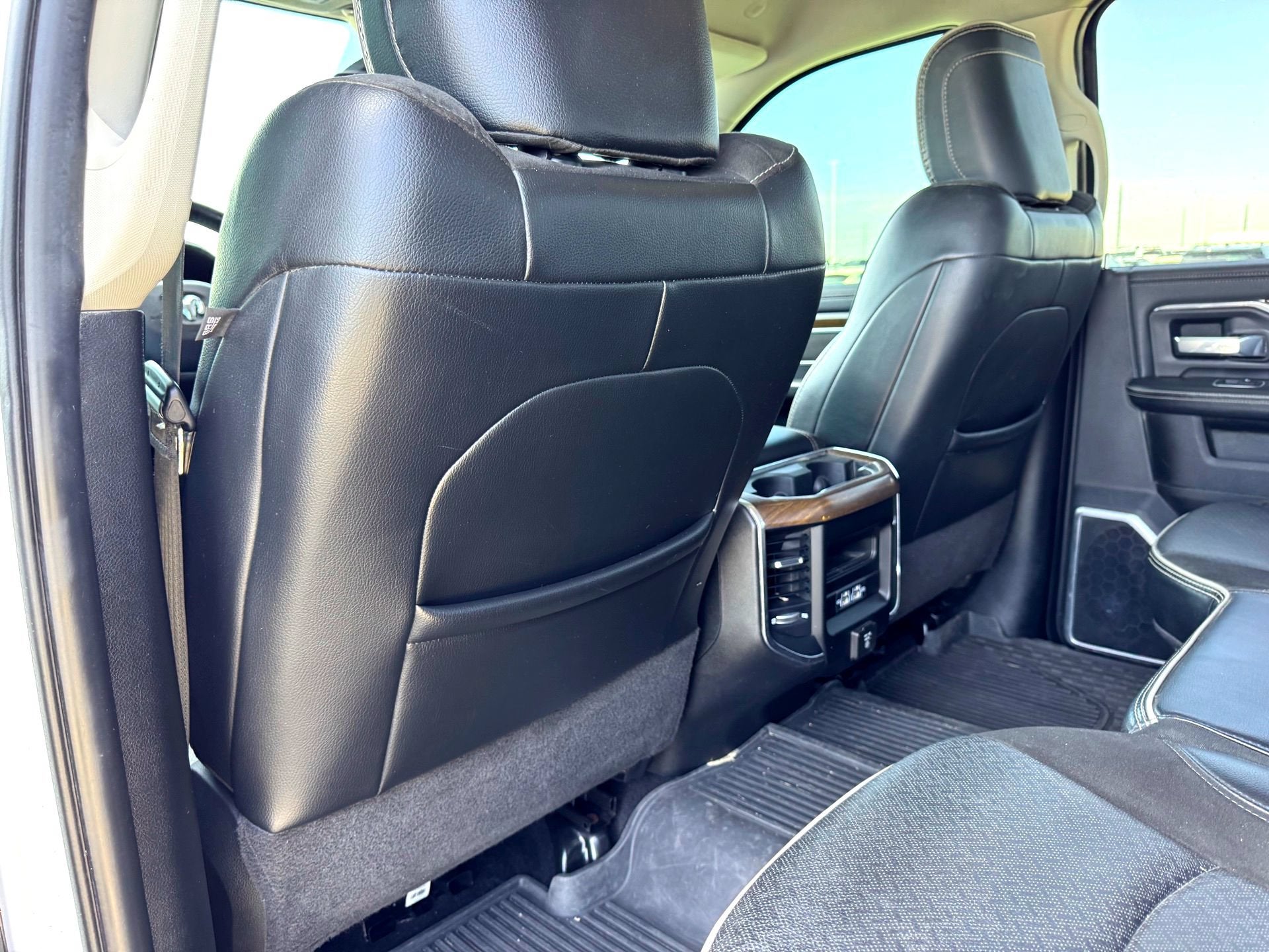 2023 RAM 2500 Laramie Crew Cab 4x4 6'4" Box