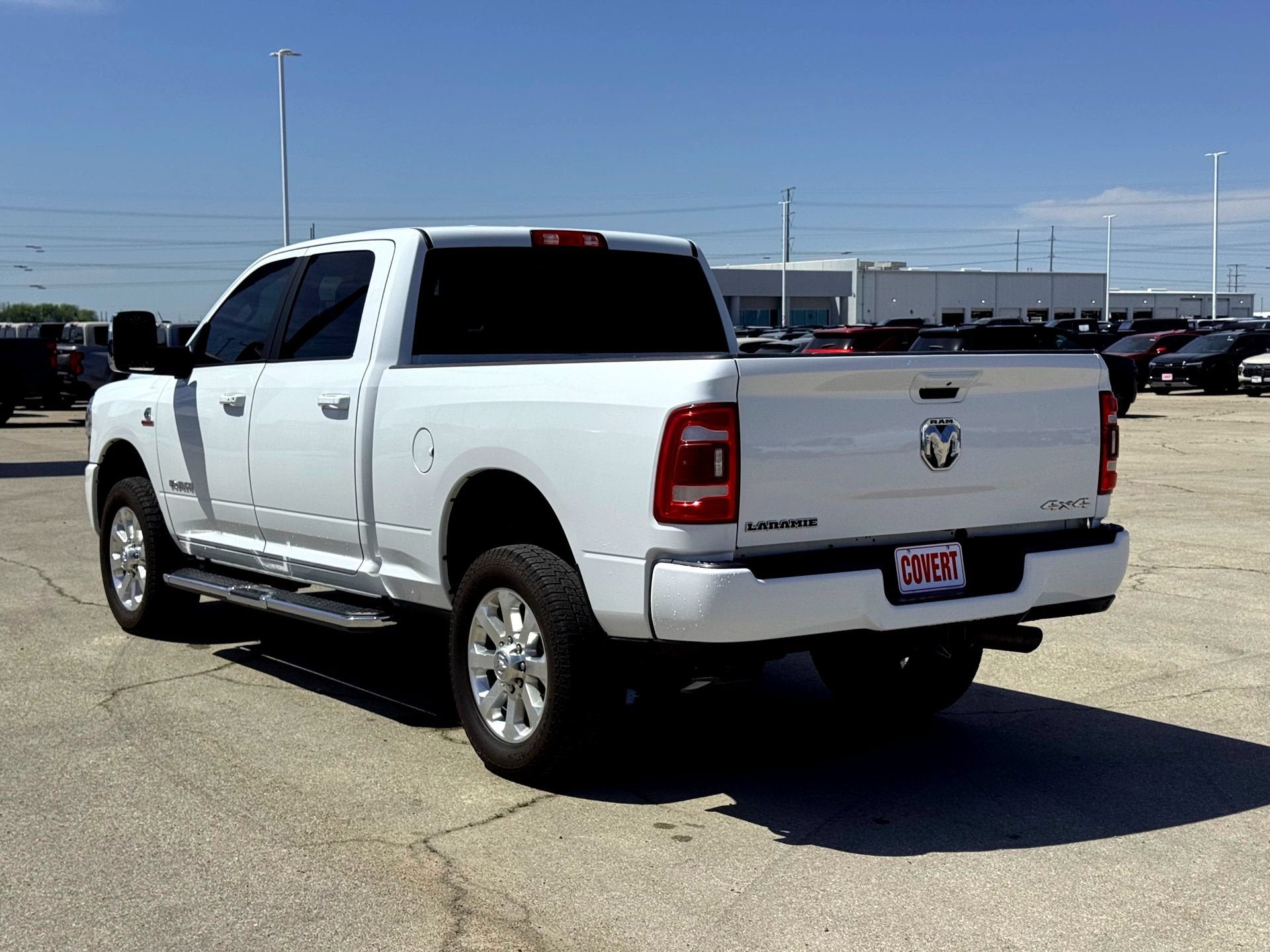 2023 RAM 2500 Laramie Crew Cab 4x4 6'4" Box