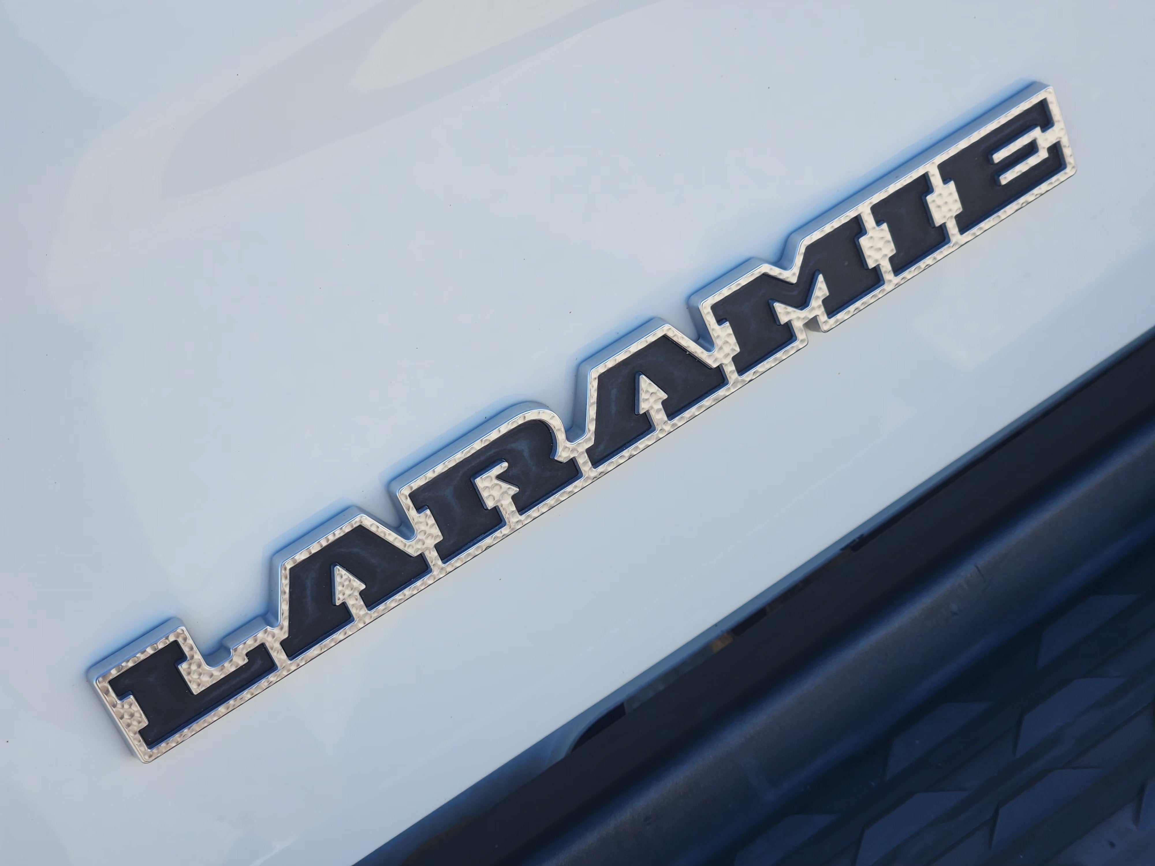 2023 RAM 2500 Laramie Crew Cab 4x4 6'4" Box