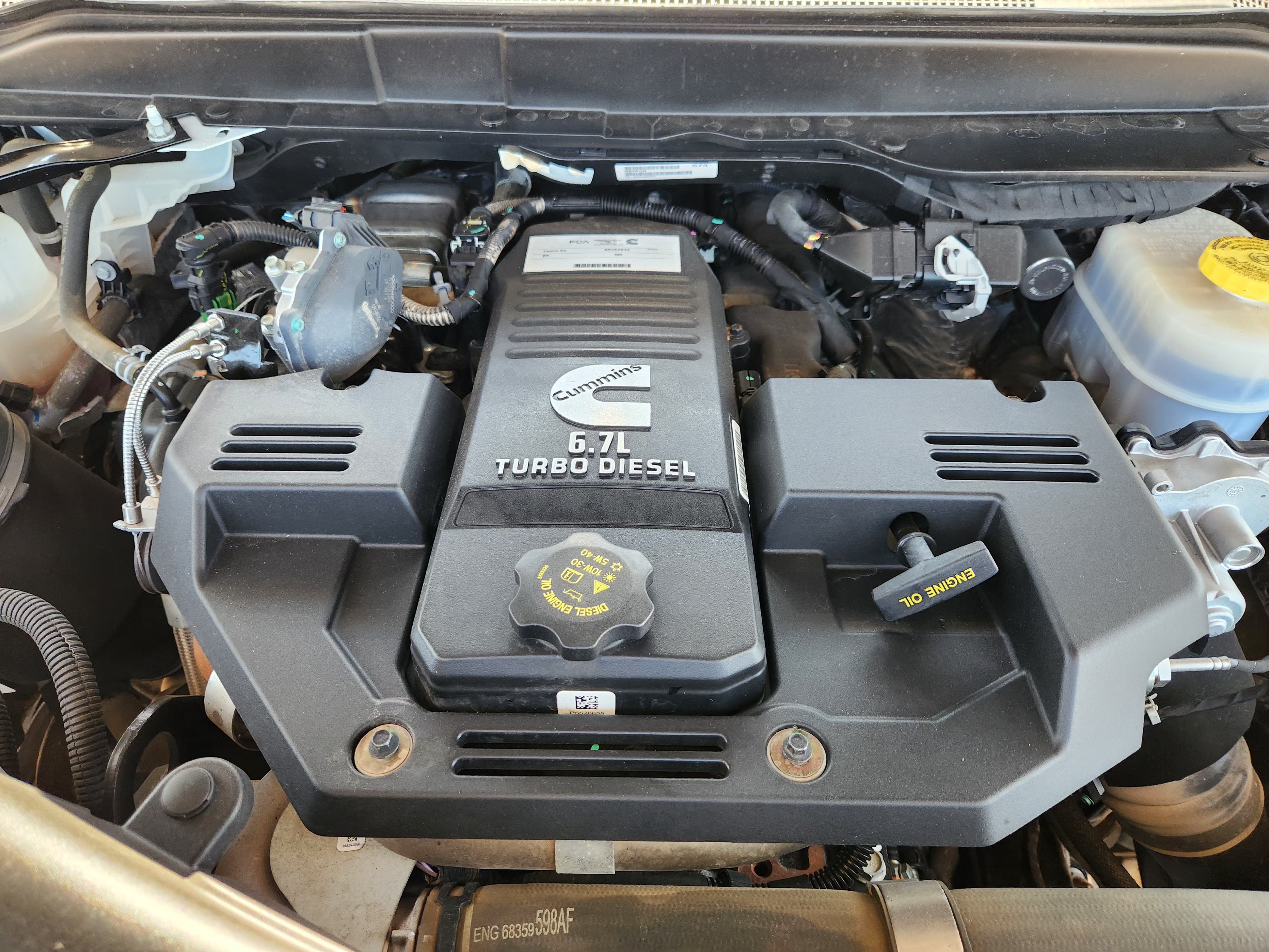 2023 RAM 2500 Laramie Crew Cab 4x4 6'4" Box