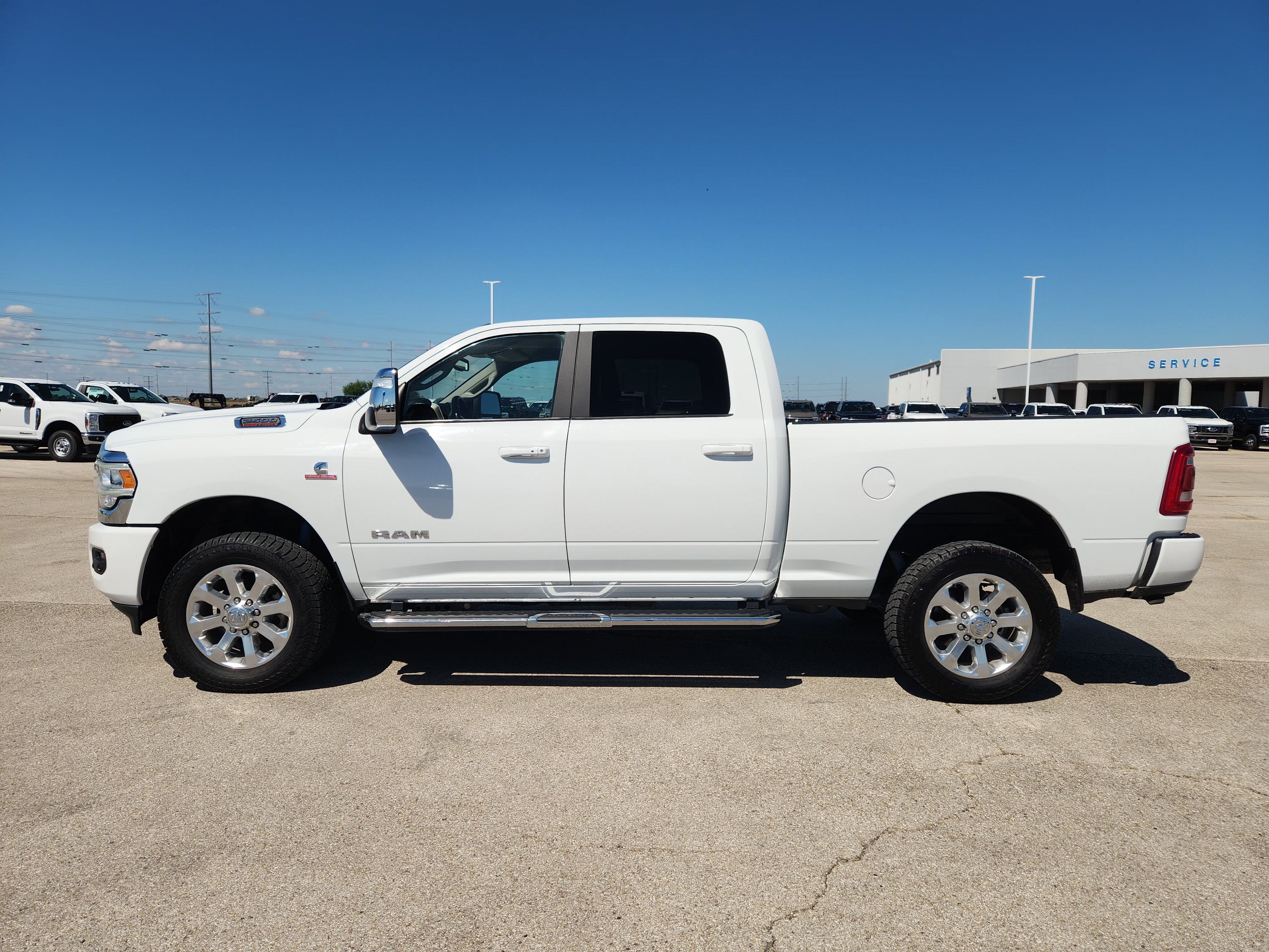 2023 RAM 2500 Laramie Crew Cab 4x4 6'4" Box