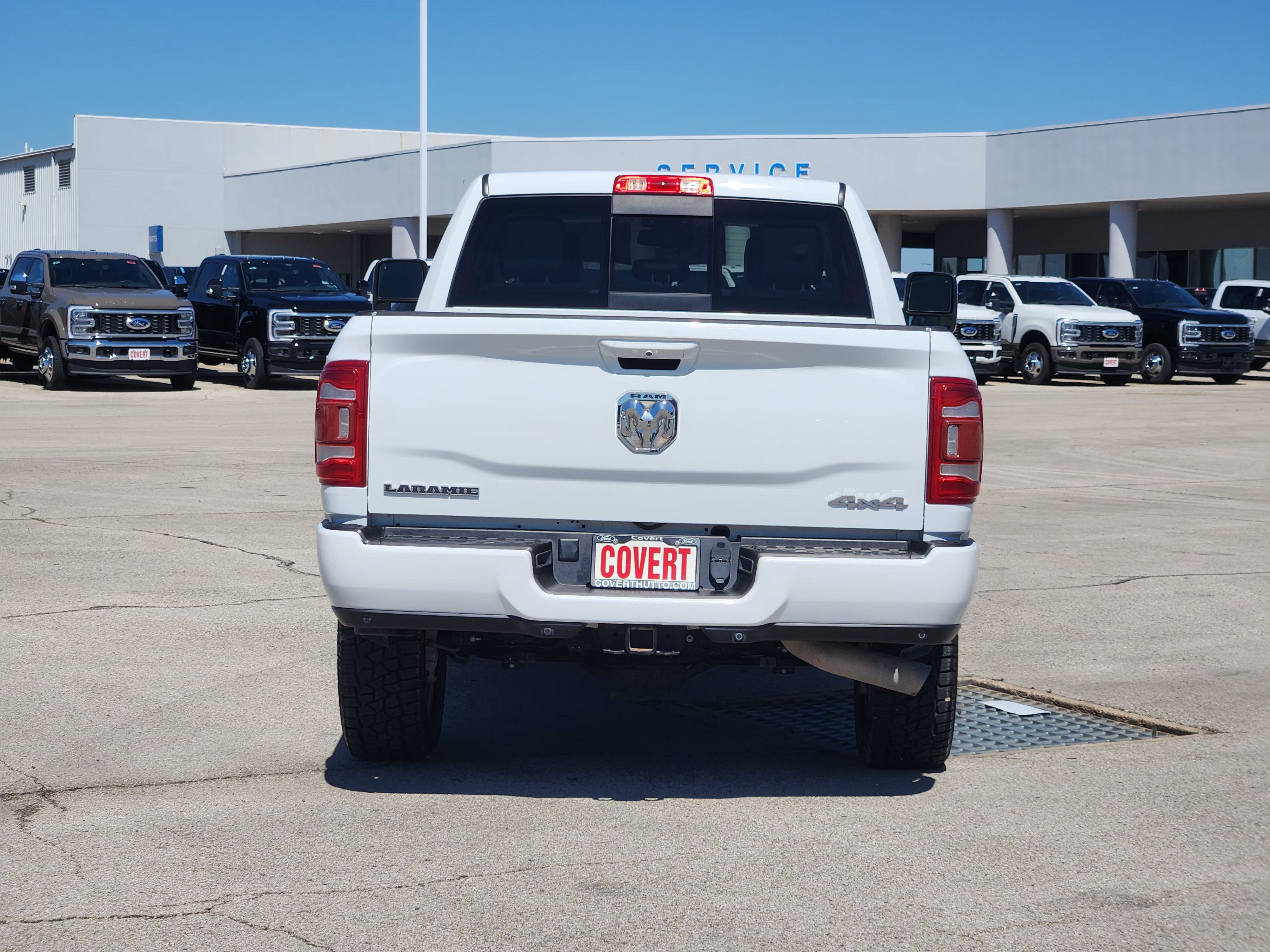 2023 RAM 2500 Laramie Crew Cab 4x4 6'4" Box