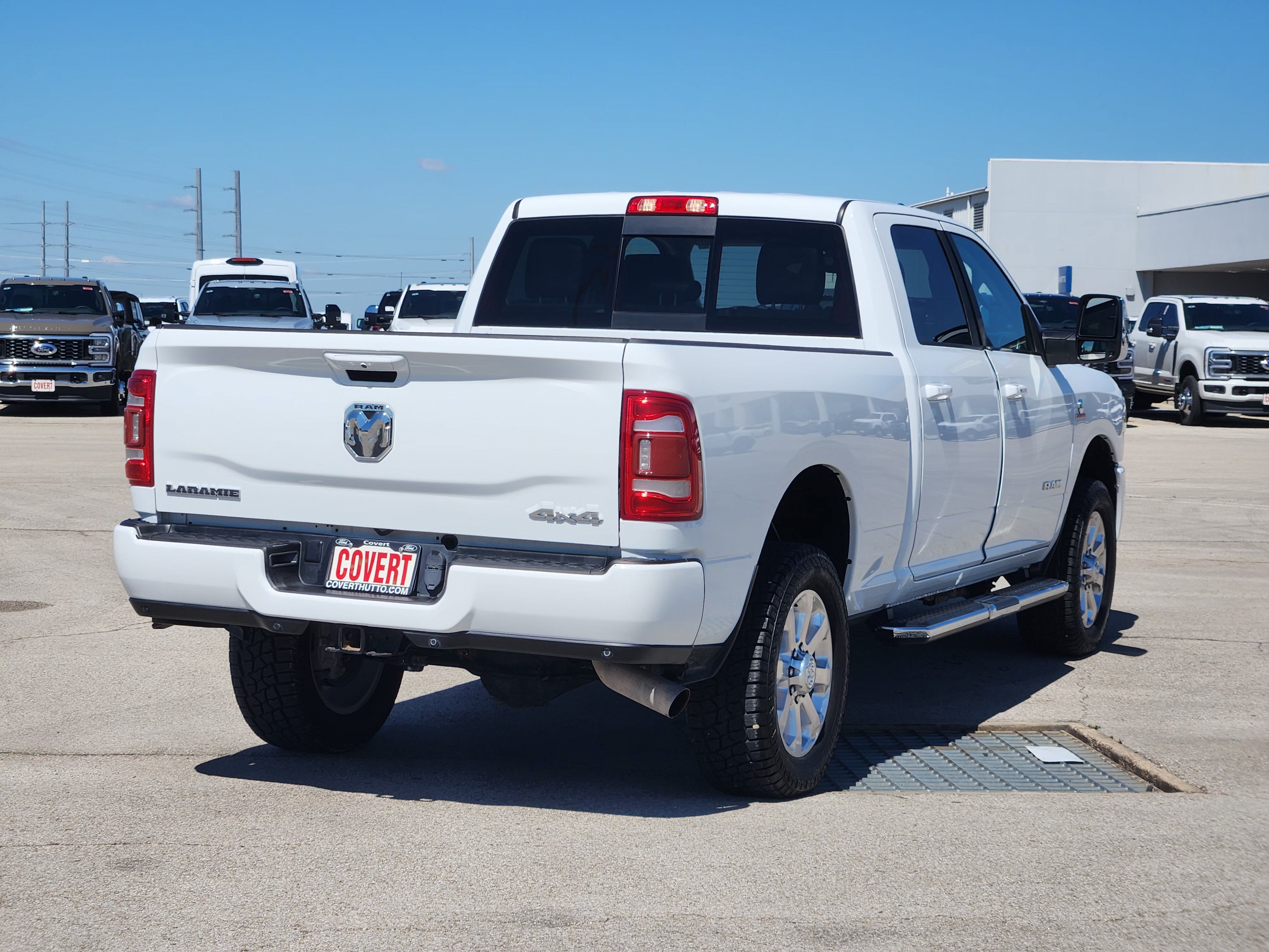 2023 RAM 2500 Laramie Crew Cab 4x4 6'4" Box