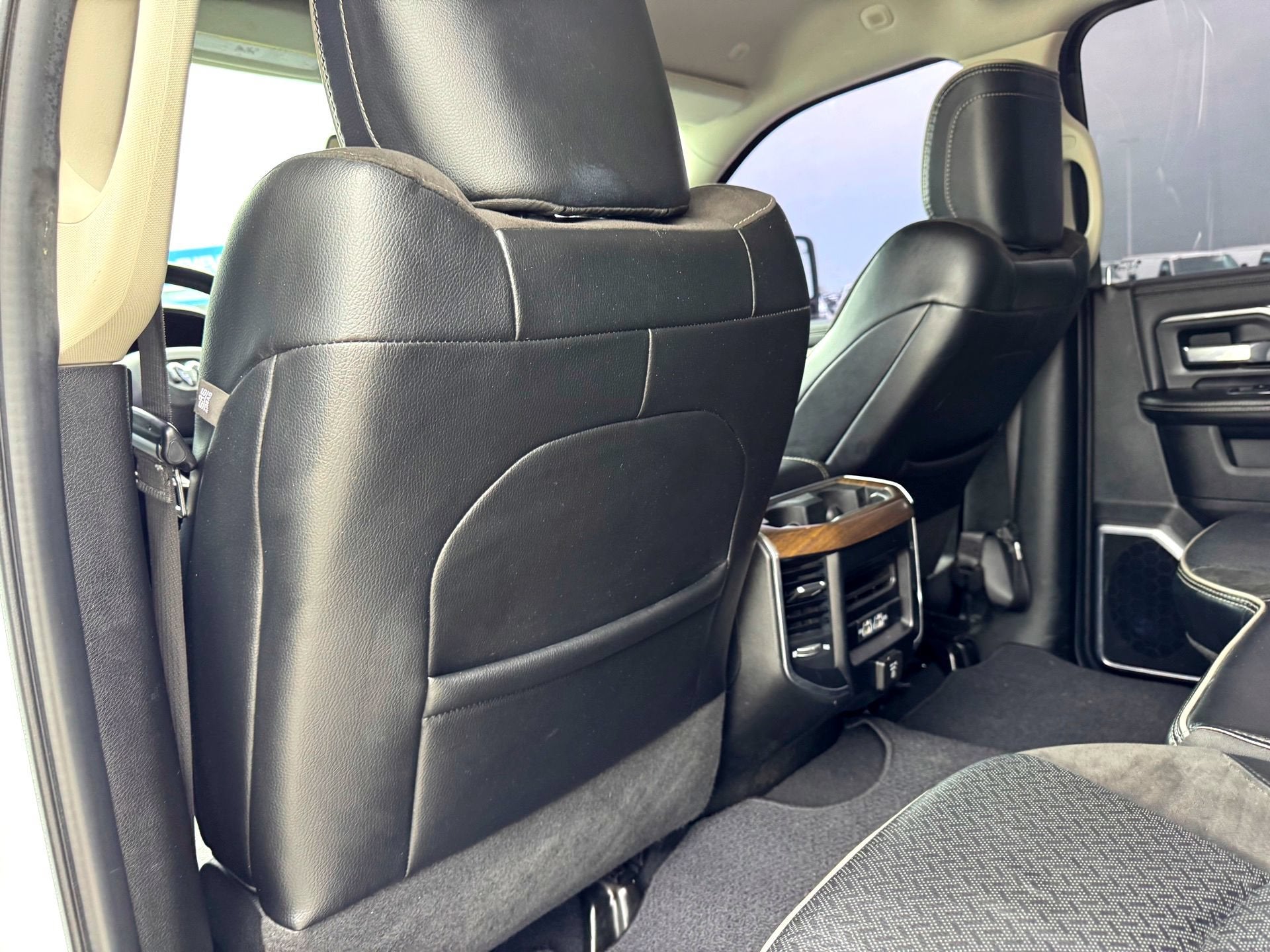 2023 RAM 2500 Laramie Crew Cab 4x4 6'4" Box