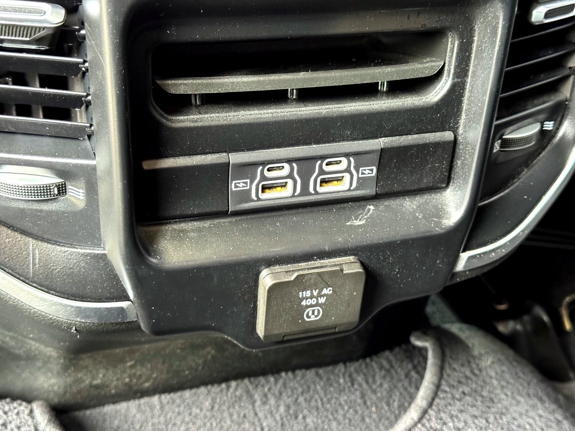 2023 RAM 2500 Laramie Crew Cab 4x4 6'4" Box