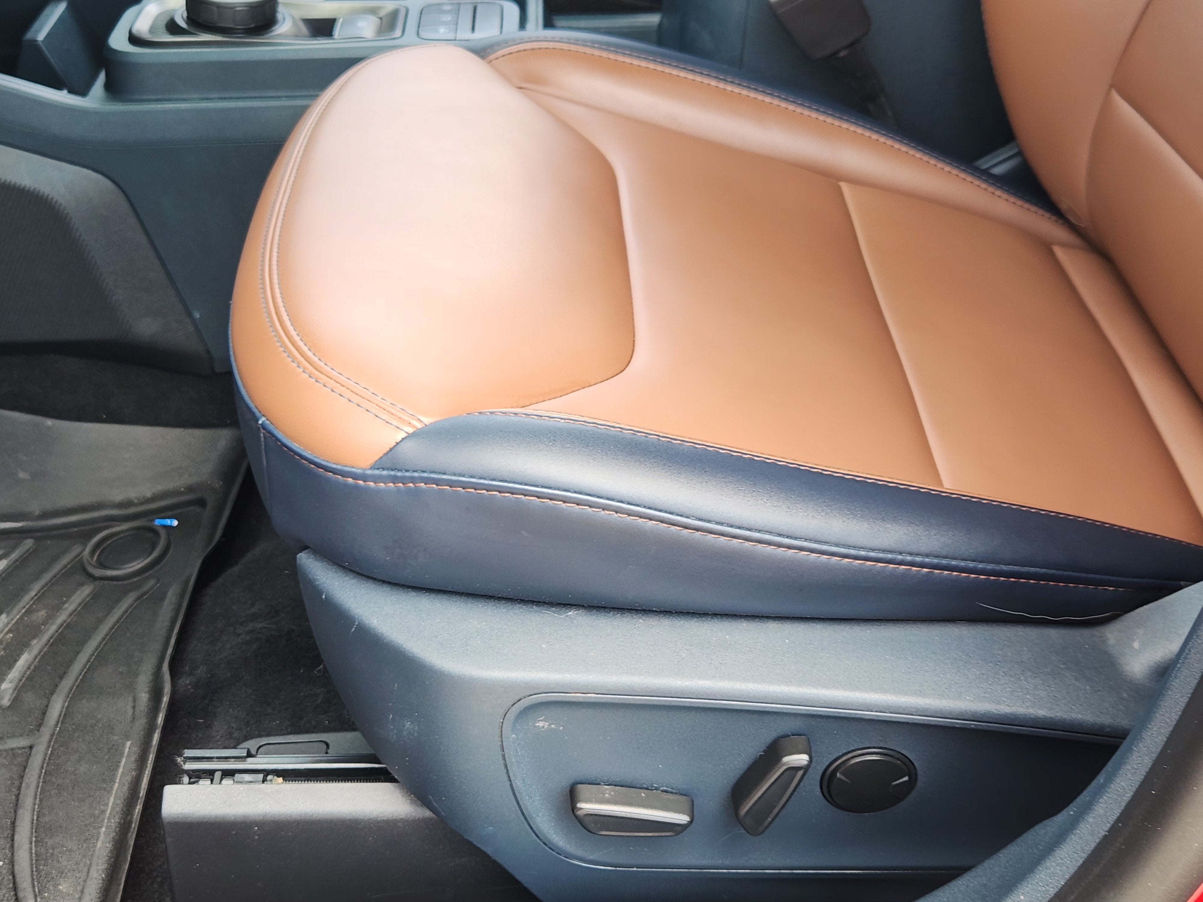 2022 Ford Maverick XL