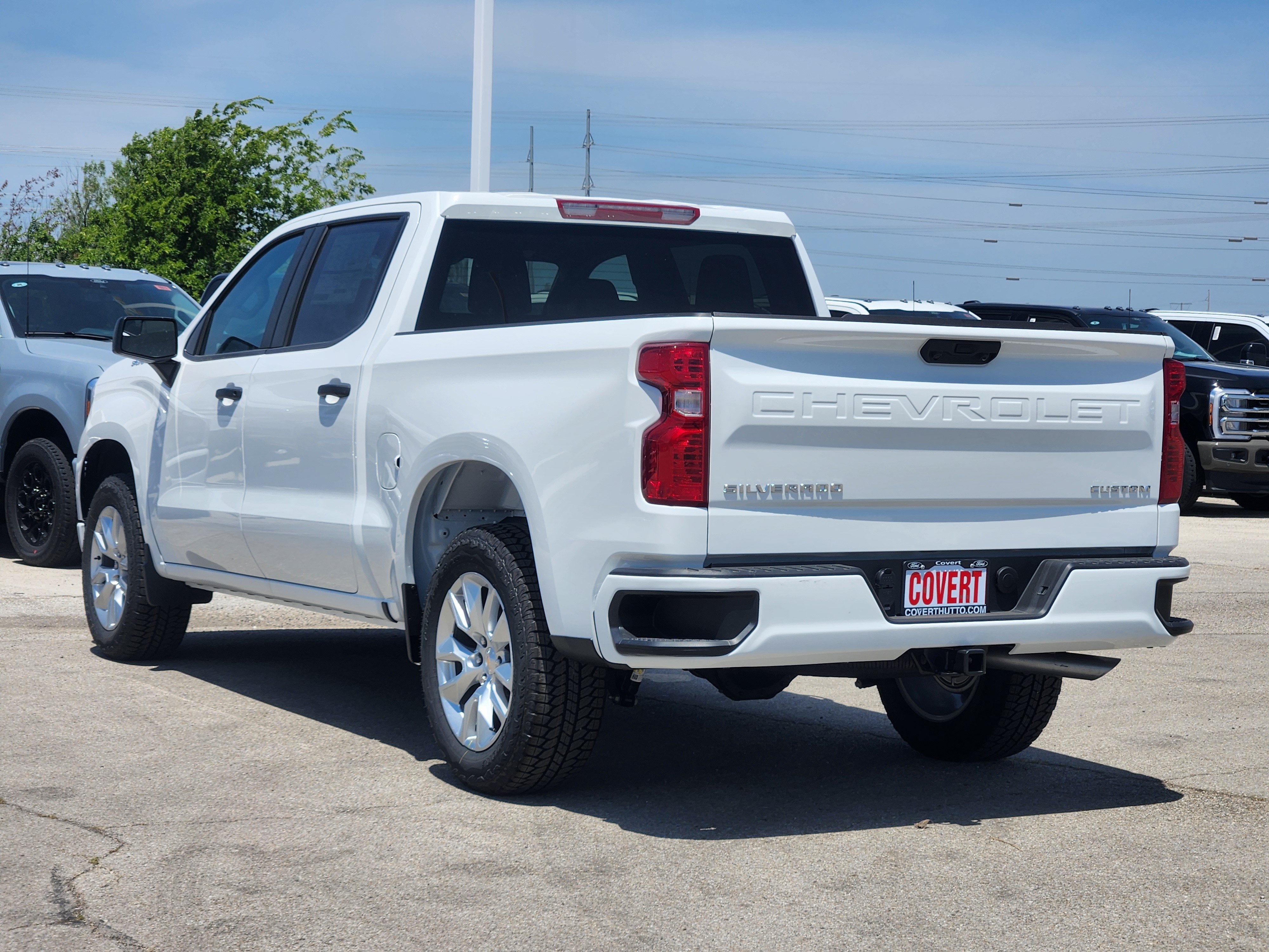 2026 Chevrolet Silverado 1500 Custom