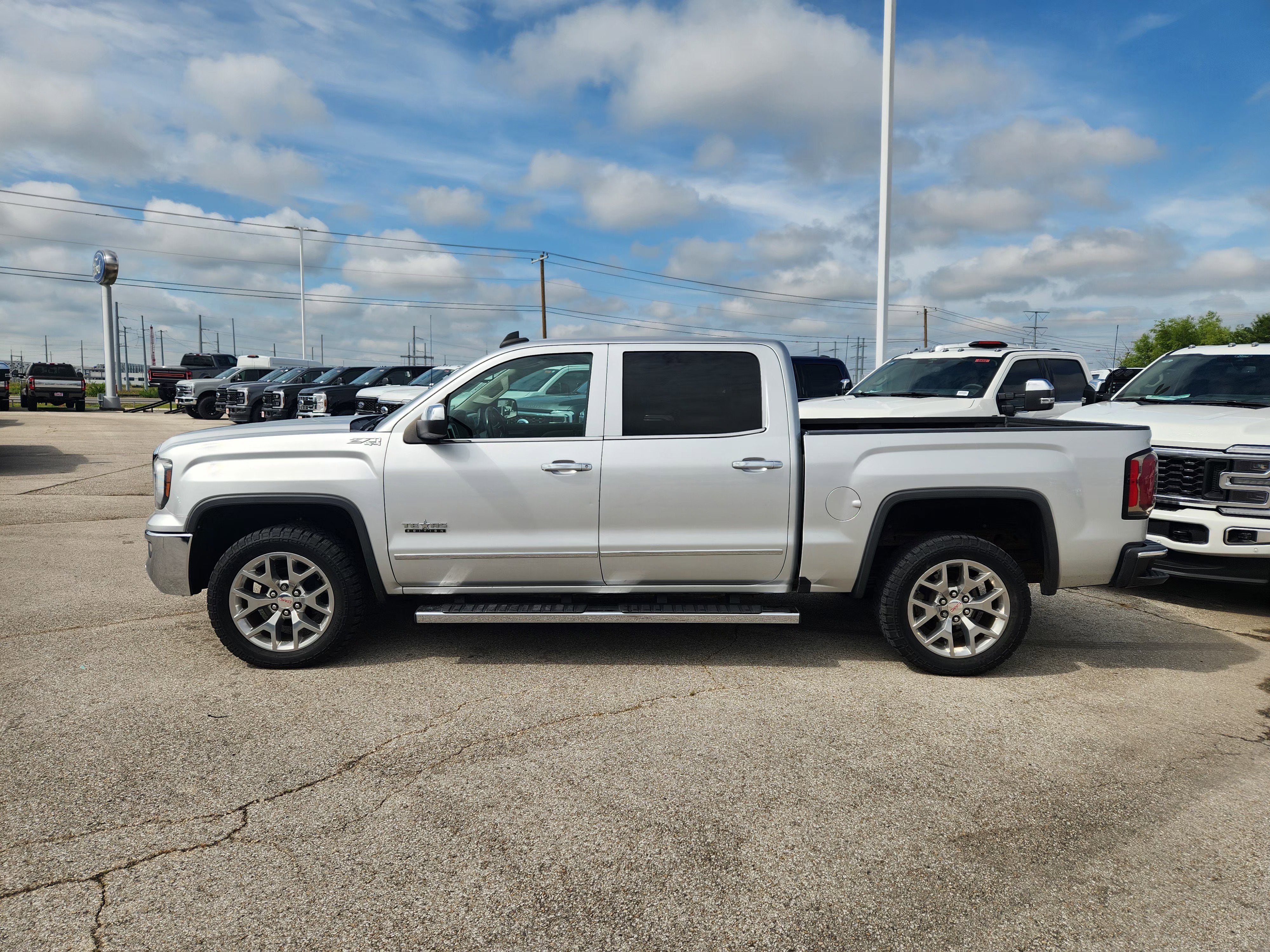 2018 GMC Sierra 1500 SLT