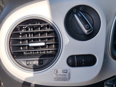2013 Volkswagen Beetle 2.0L TDI