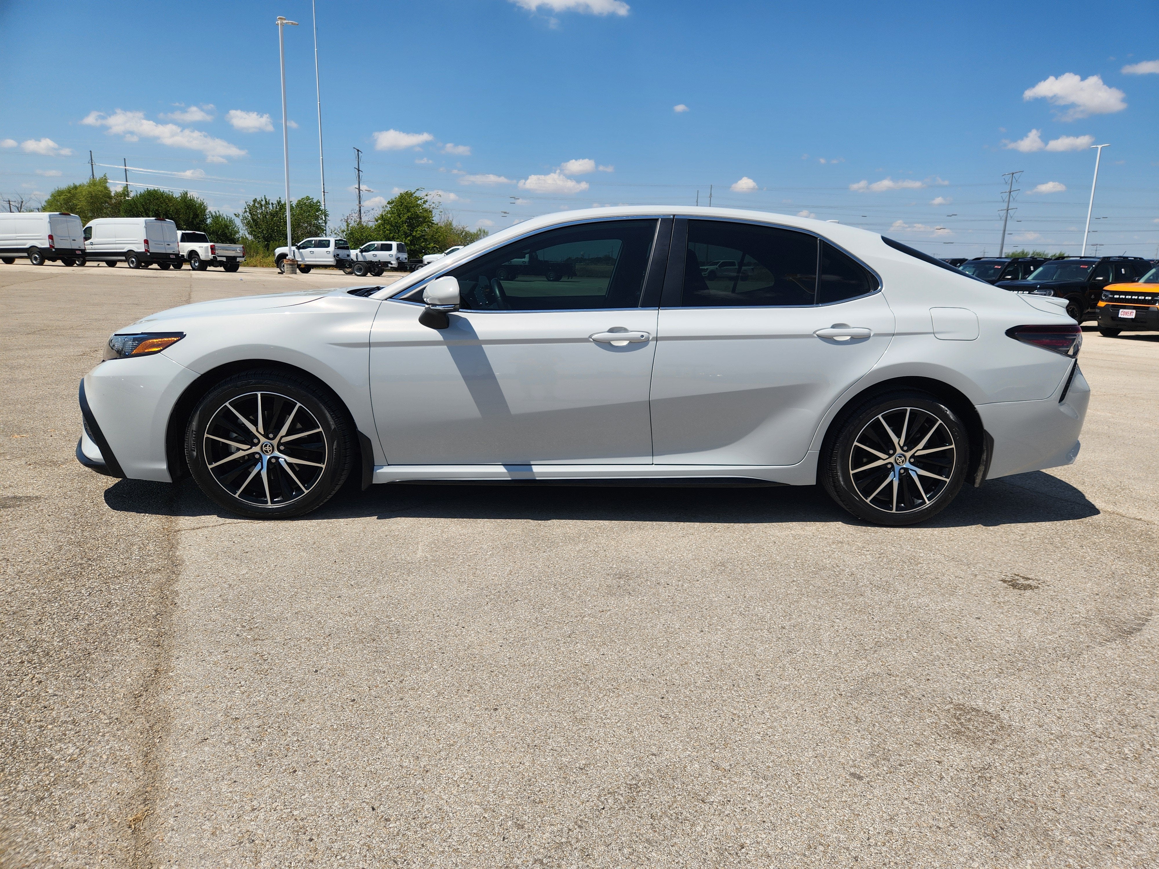 2024 Toyota Camry SE